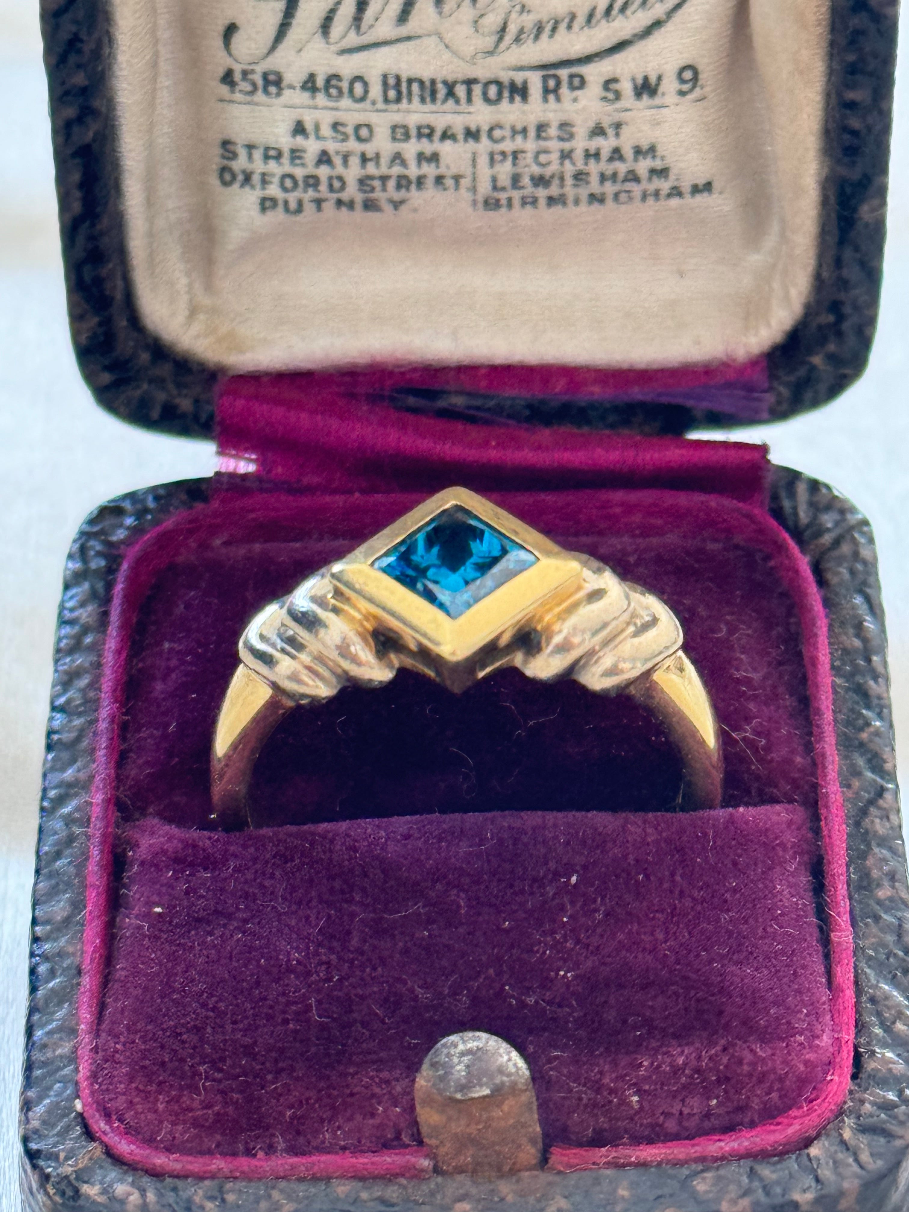 Unique 18ct Yellow & White Gold Blue Diamond Ring – Handcrafted Elegance
