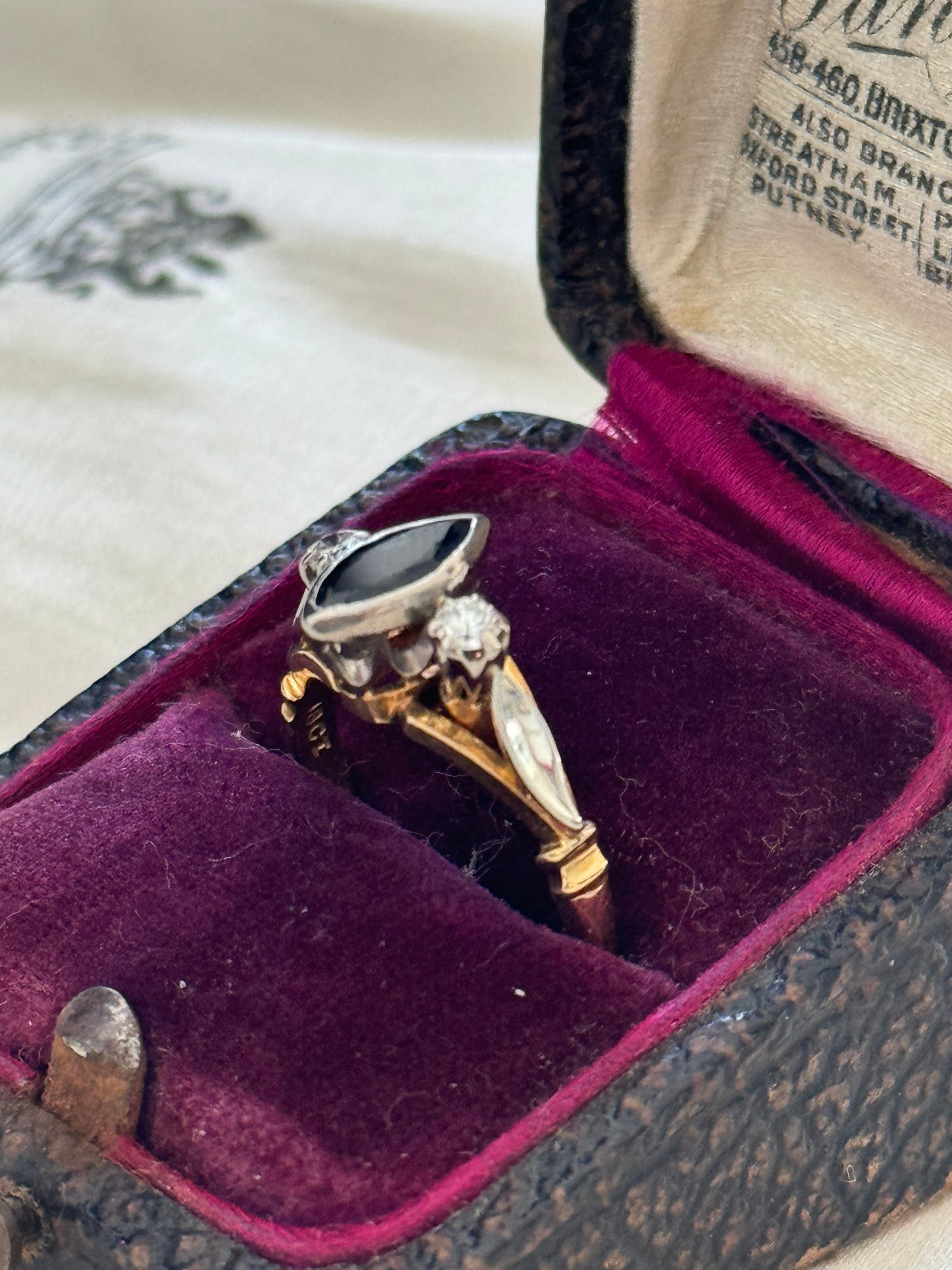 Gothic Style 18ct White & Yellow Gold Diamond Ring – Unique & Elegant