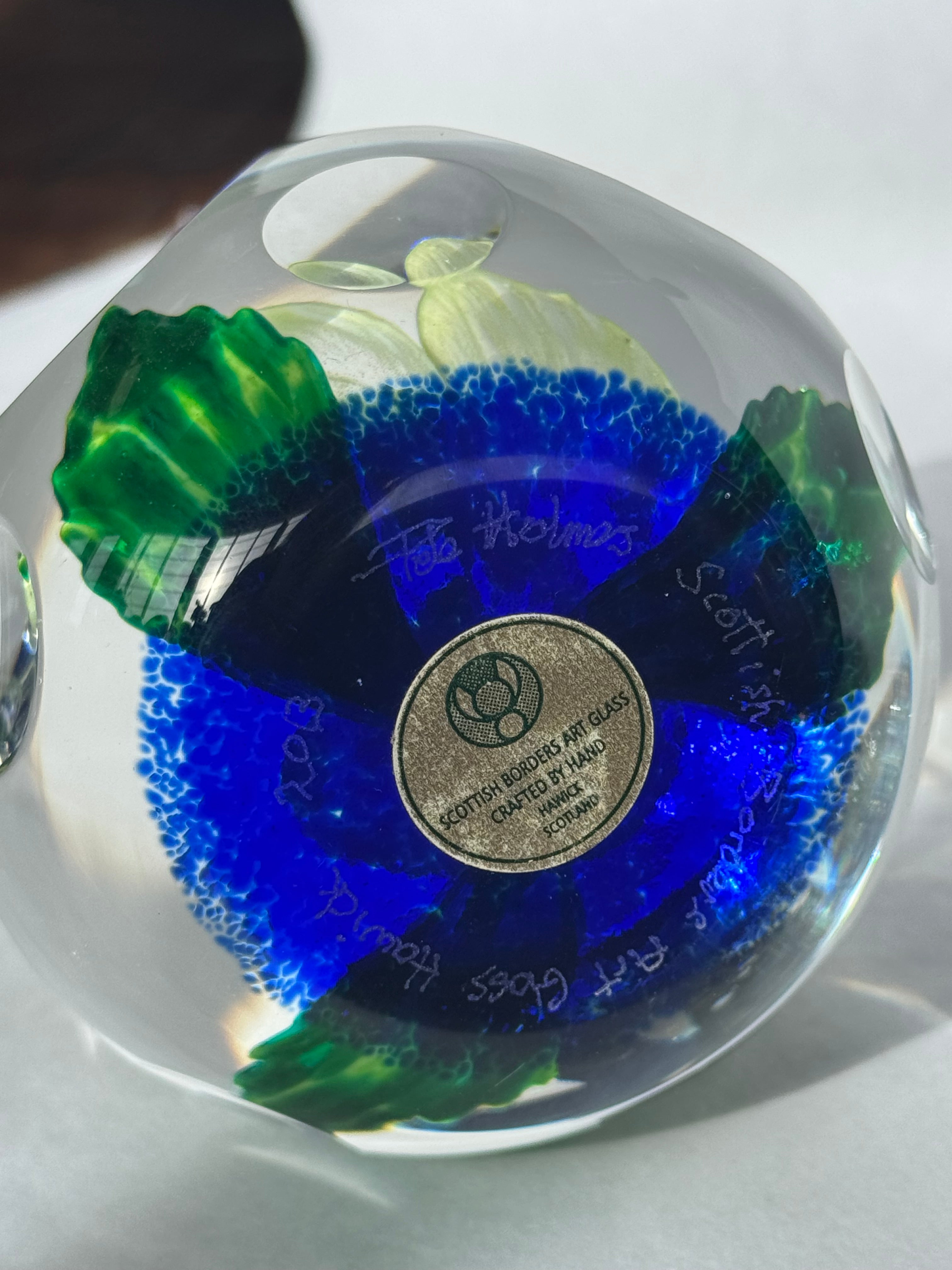 Scottish Borders Art Glass Rose paperweight