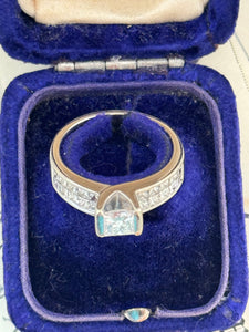 Exquisite 18ct White Gold & Diamond Solitaire Ring – 1.25ct Total