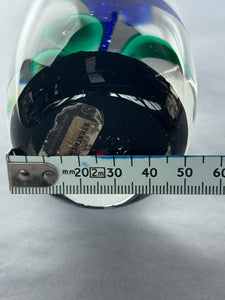 Strathearn Scotland Lily S78 Paperweight