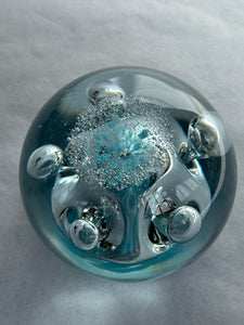 O & M Hoglund Paperweight 1981 Aqua Blue Bubbles
