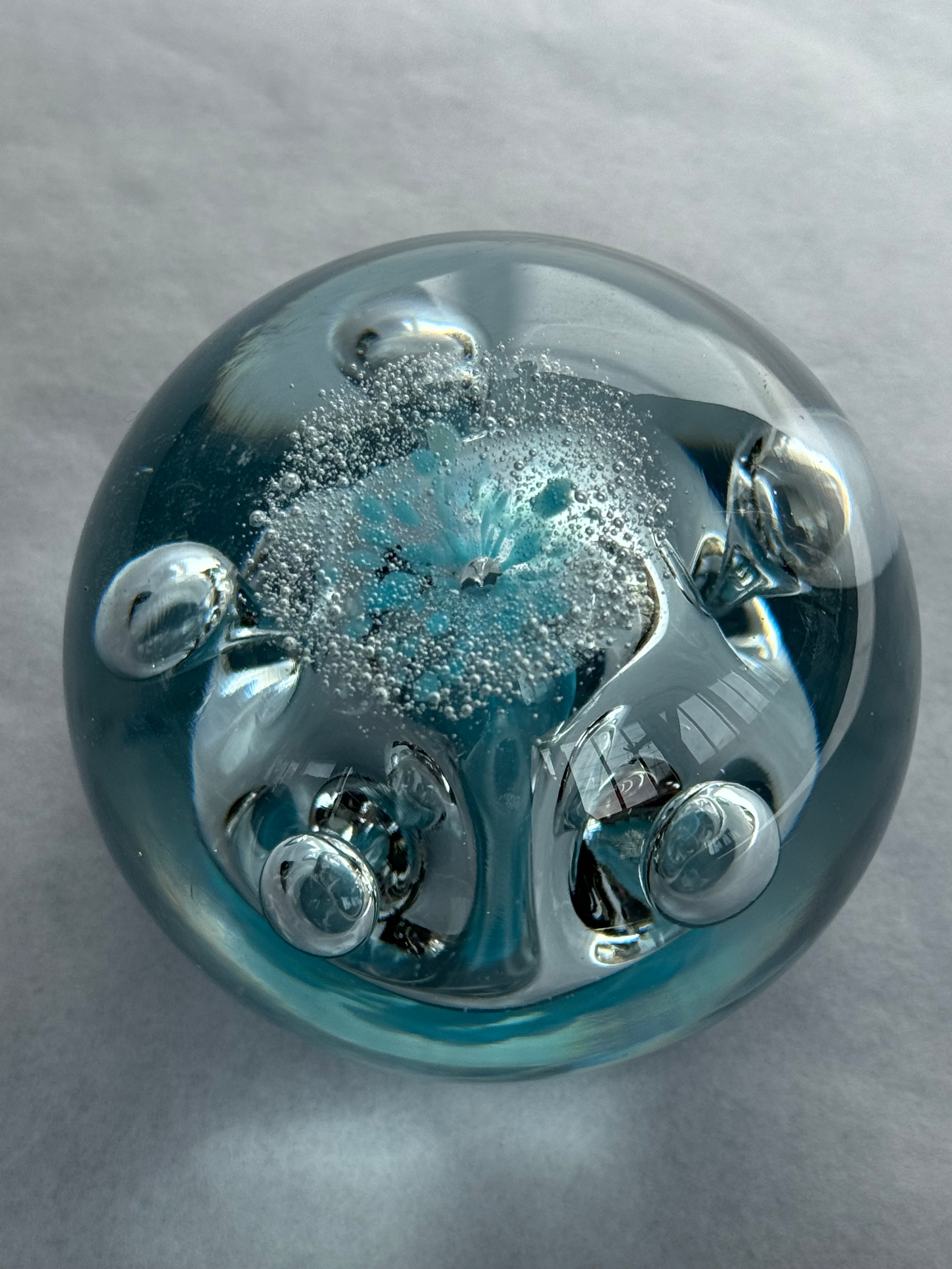 O & M Hoglund Paperweight 1981 Aqua Blue Bubbles