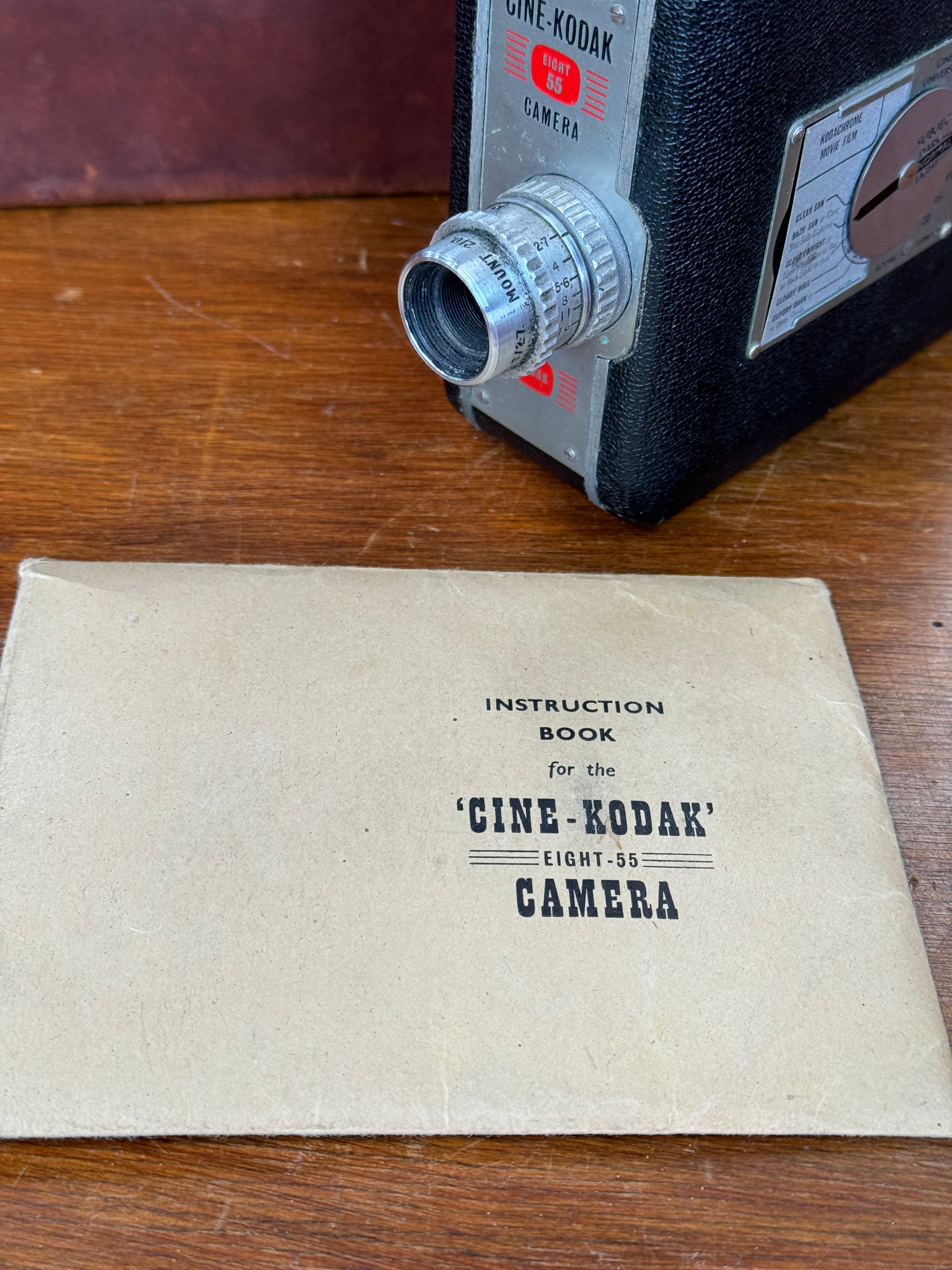 🎥✨ Cine-Kodak Eight Model 55 – Vintage Movie Camera! ✨🎥