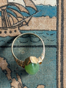 Vintage 9ct Yellow Gold – Pounamu Ring Size M