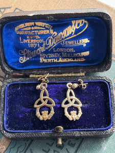 9ct Yellow Gold Claddagh Earrings - Beautiful 1.41g
