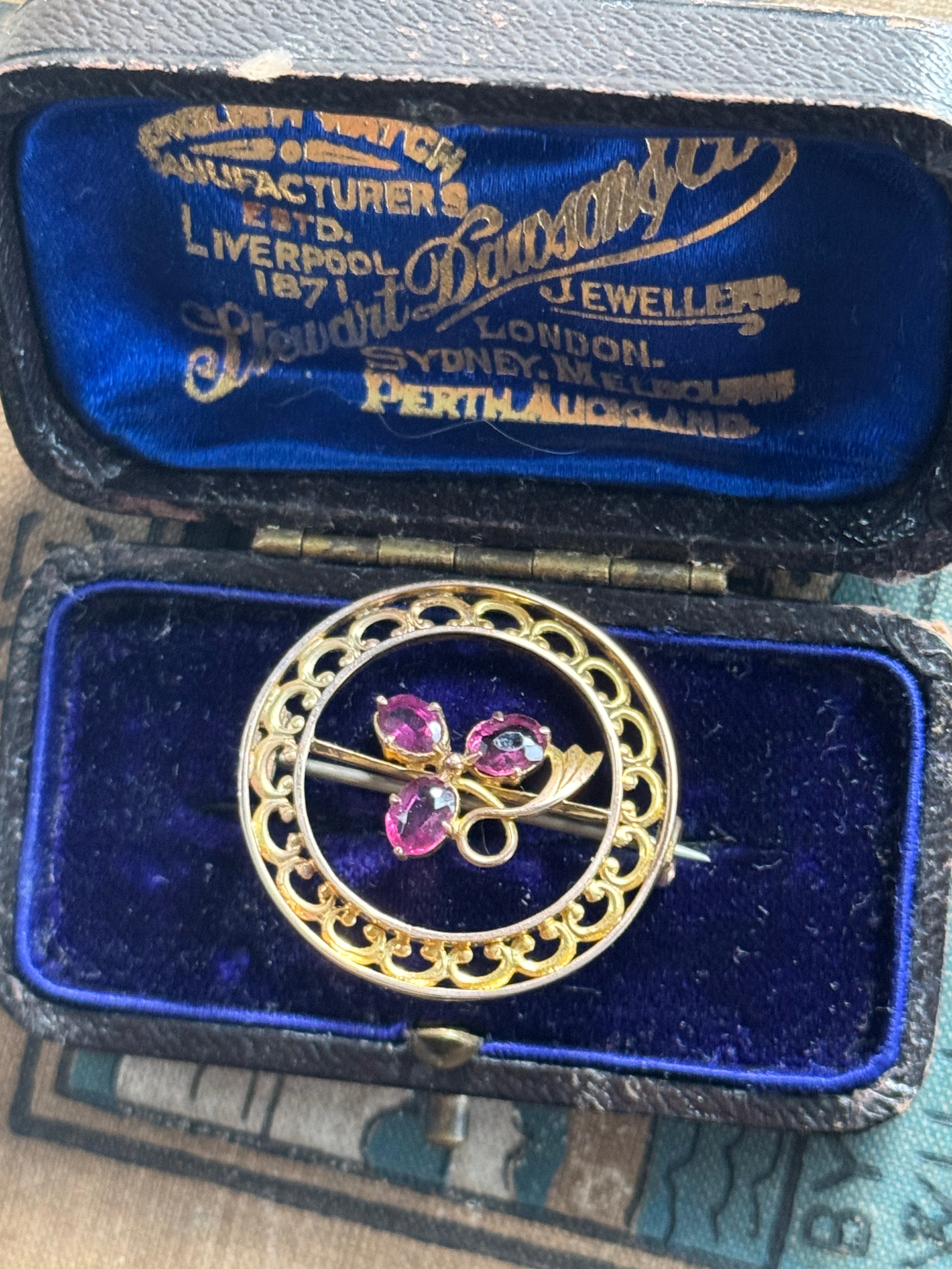 9ct Rose Gold Brooch – Elegant Heirloom Gift