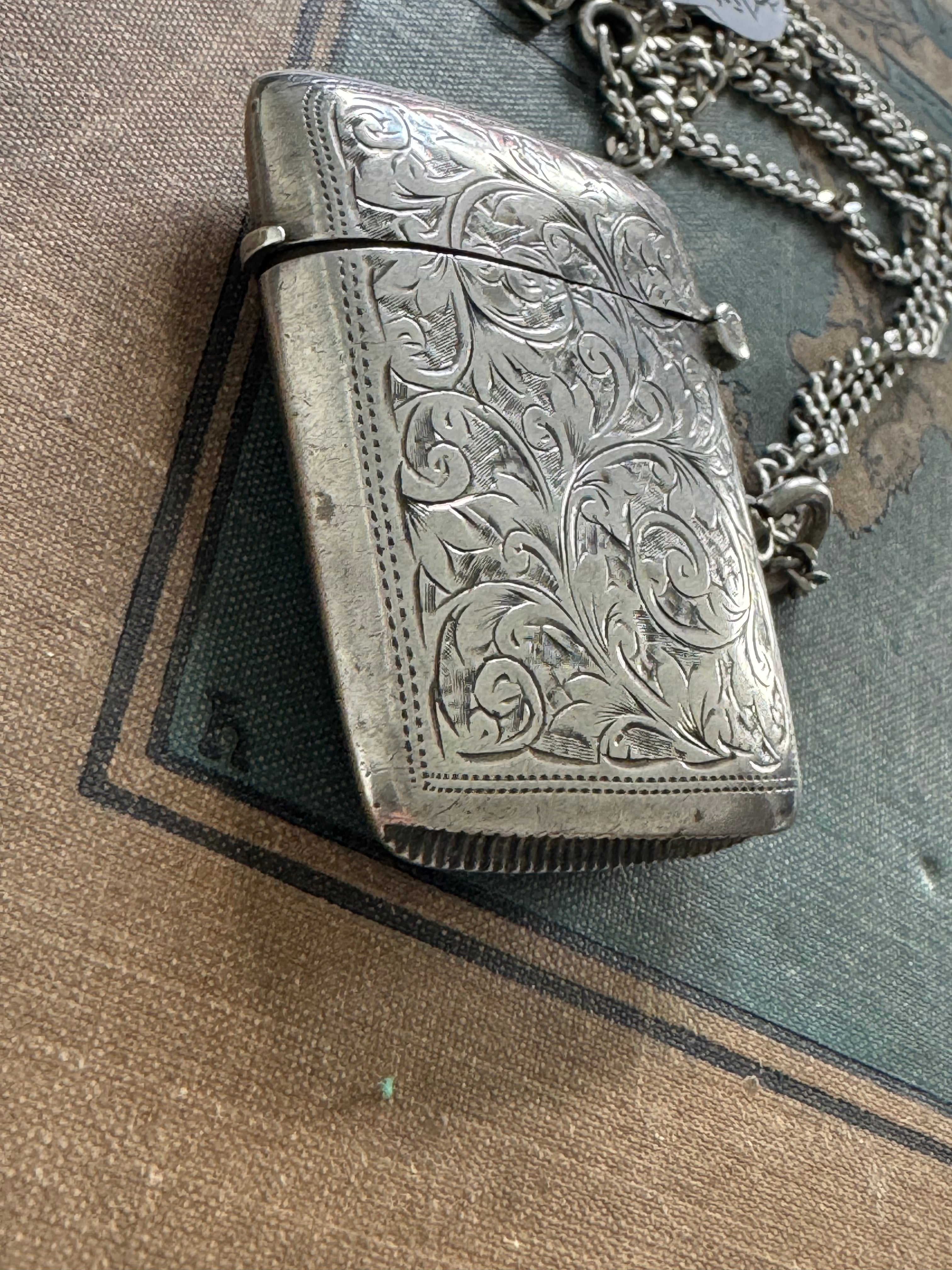 Antique Sterling Vesta Case & Curb Link Chain