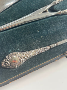 Beautiful Shoe & Glove set Sterling Silver handles