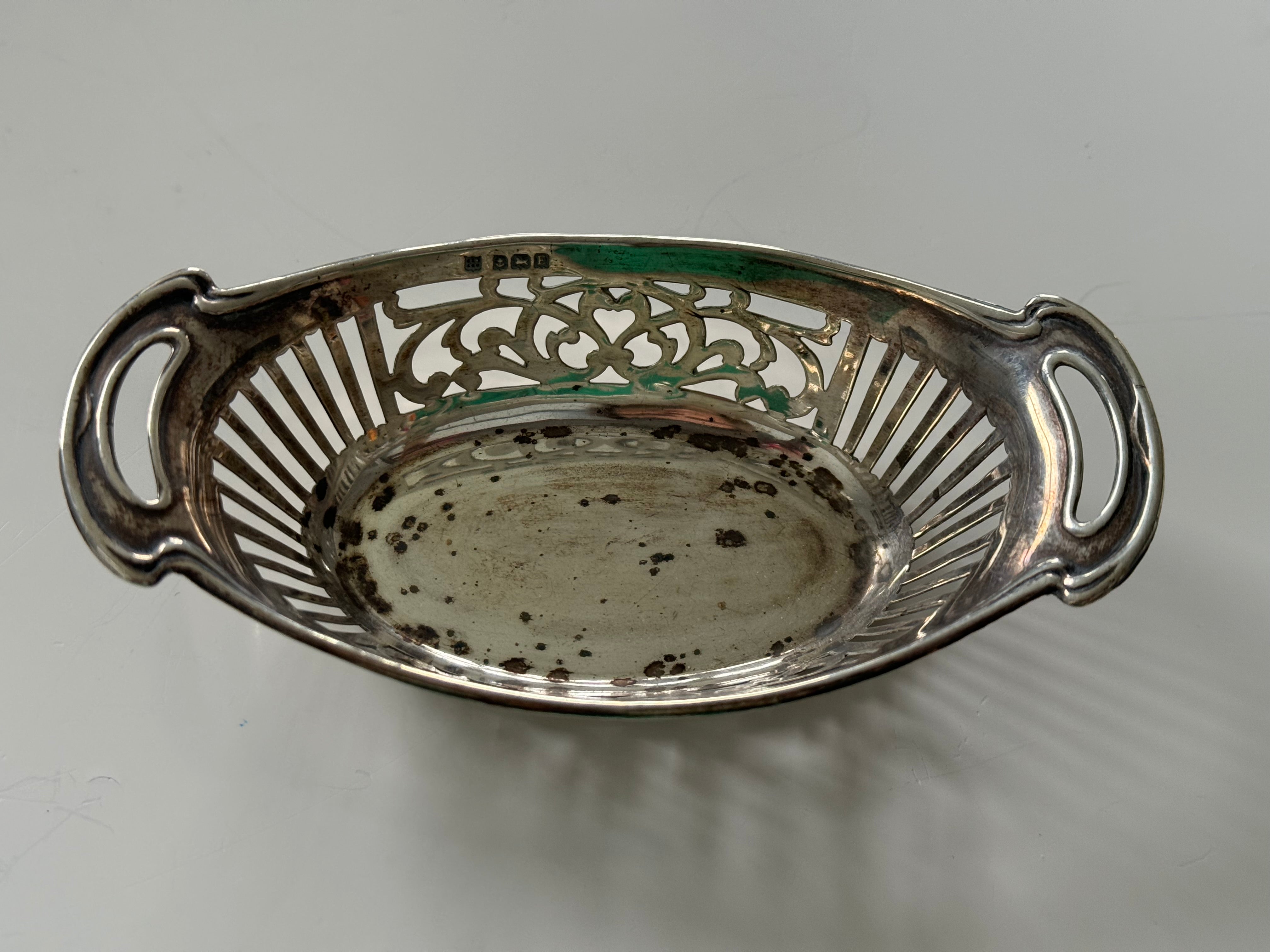 Birmingham Sterling Silver Circa 1939 Bon Bon Dish