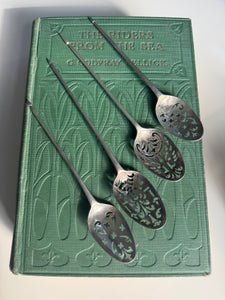 Georgian Four Mote Spoons 31.56g