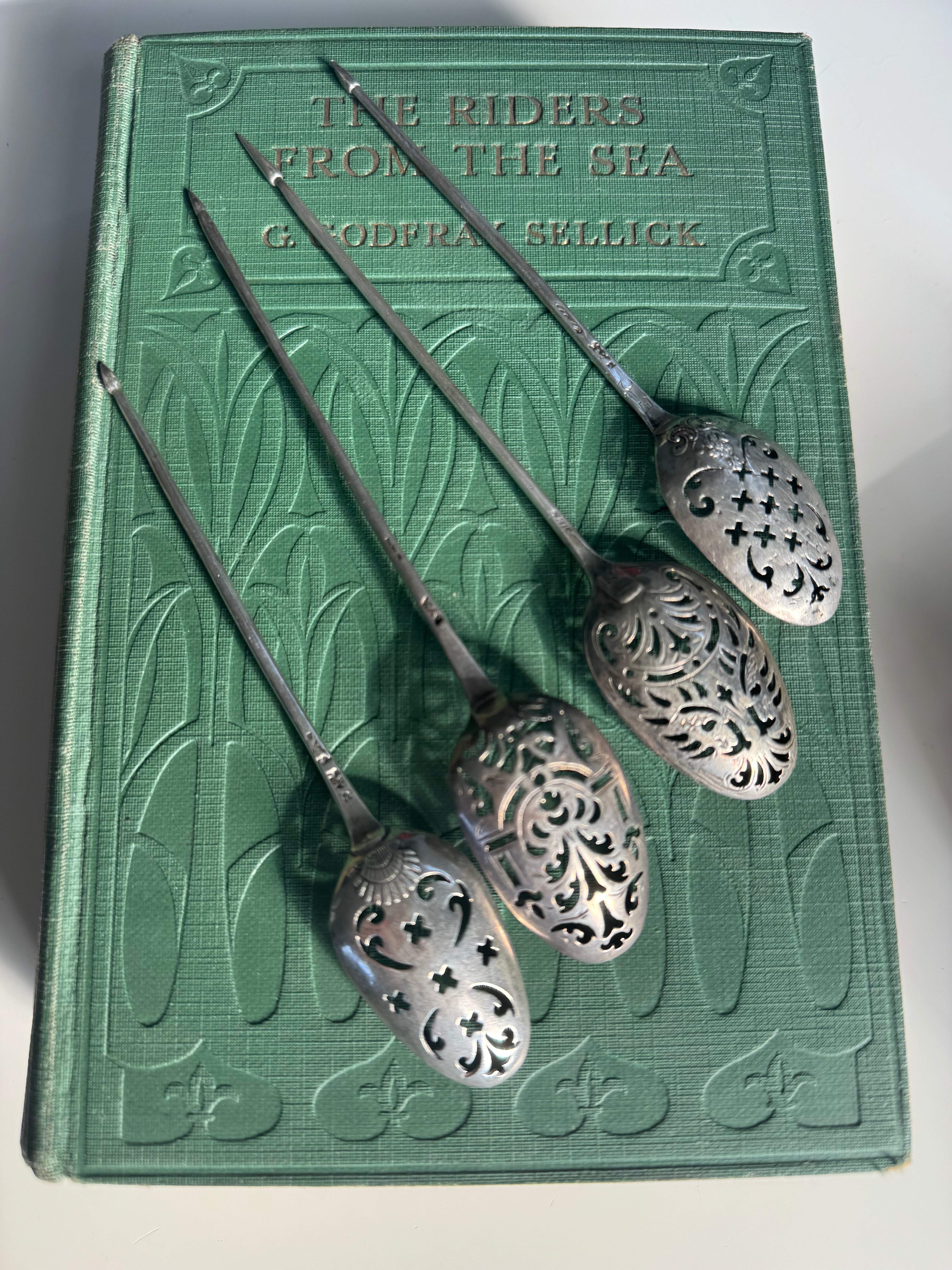 Georgian Four Mote Spoons 31.56g
