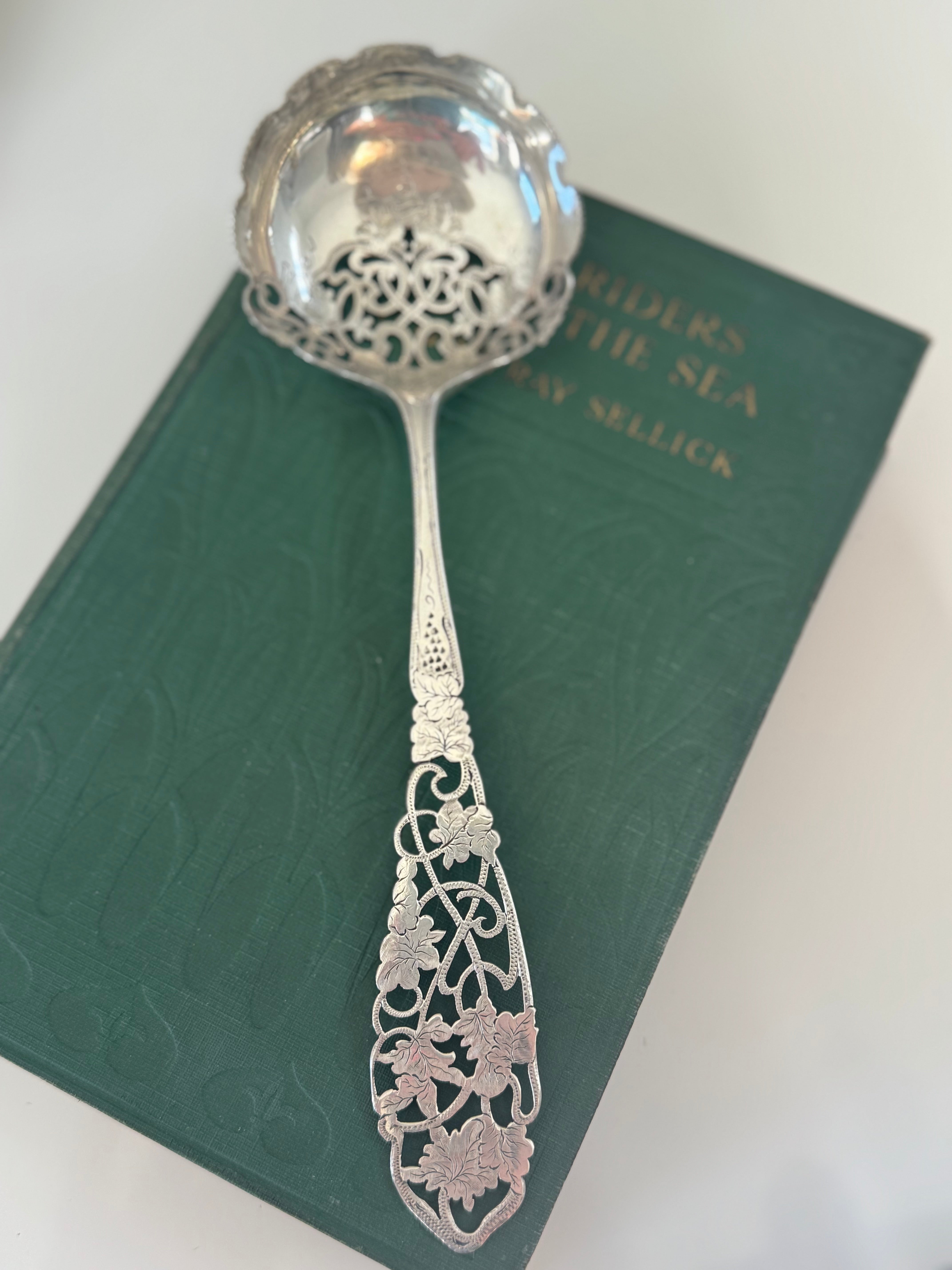 Sterling Silver spoon 1904 56.79g