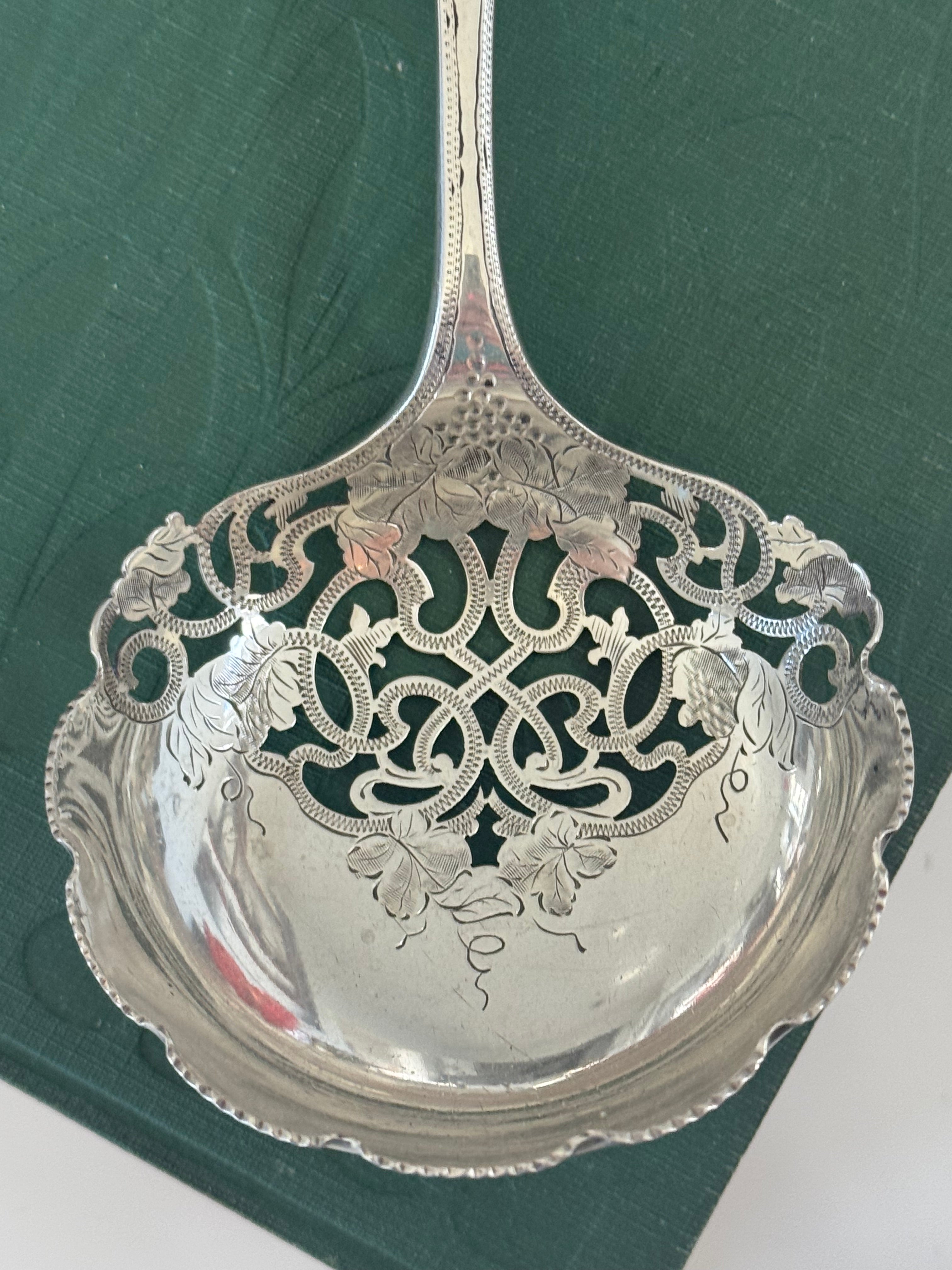 Sterling Silver spoon 1904 56.79g