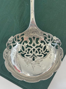 Sterling Silver spoon 1904 56.79g