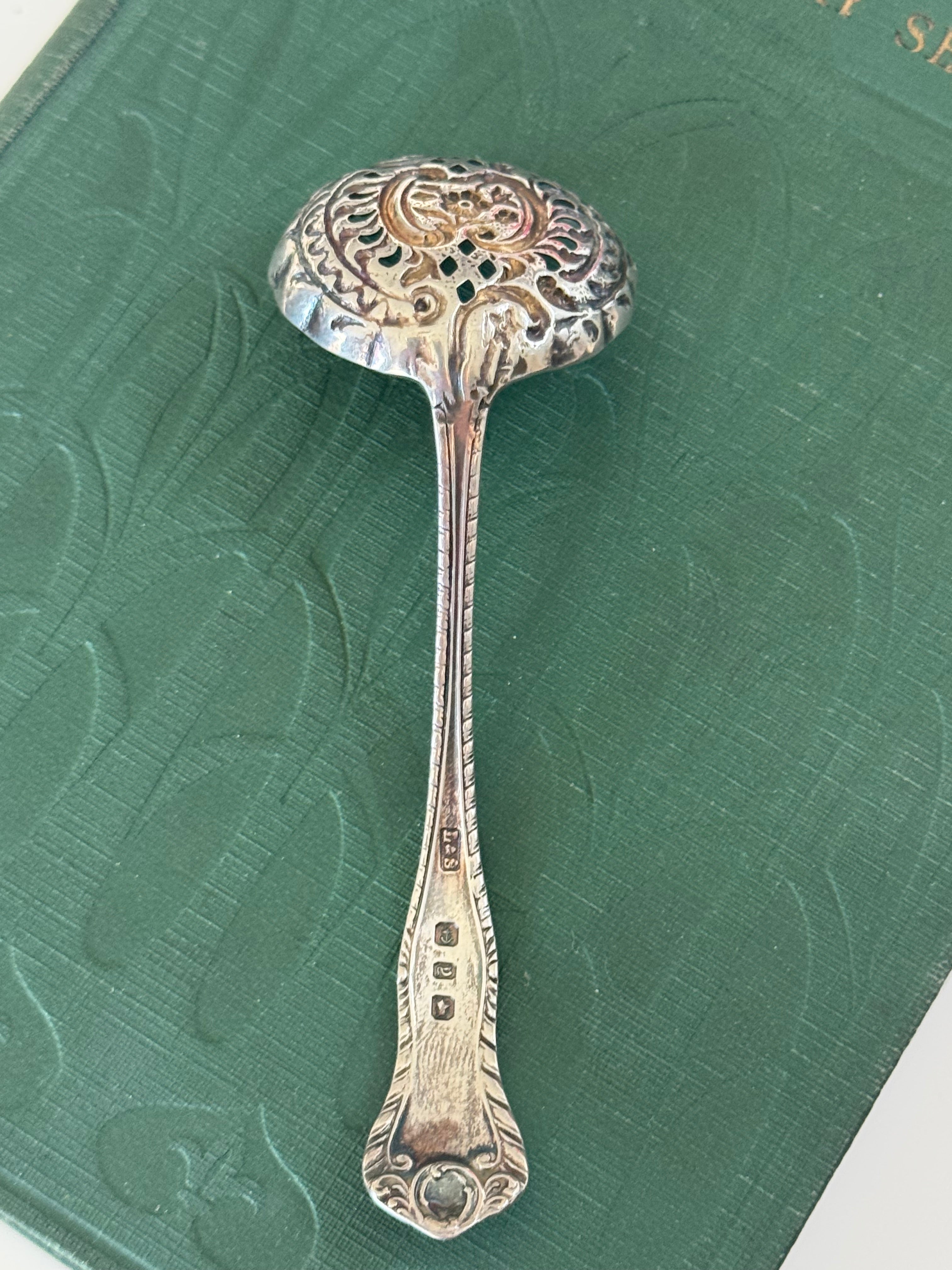 1898 Bonbon Spoon 13.16g