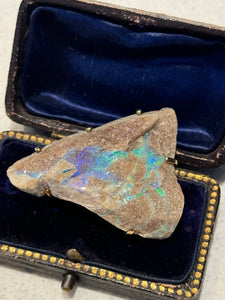9ct Yellow Gold Free Form Opal Matrix - WOW