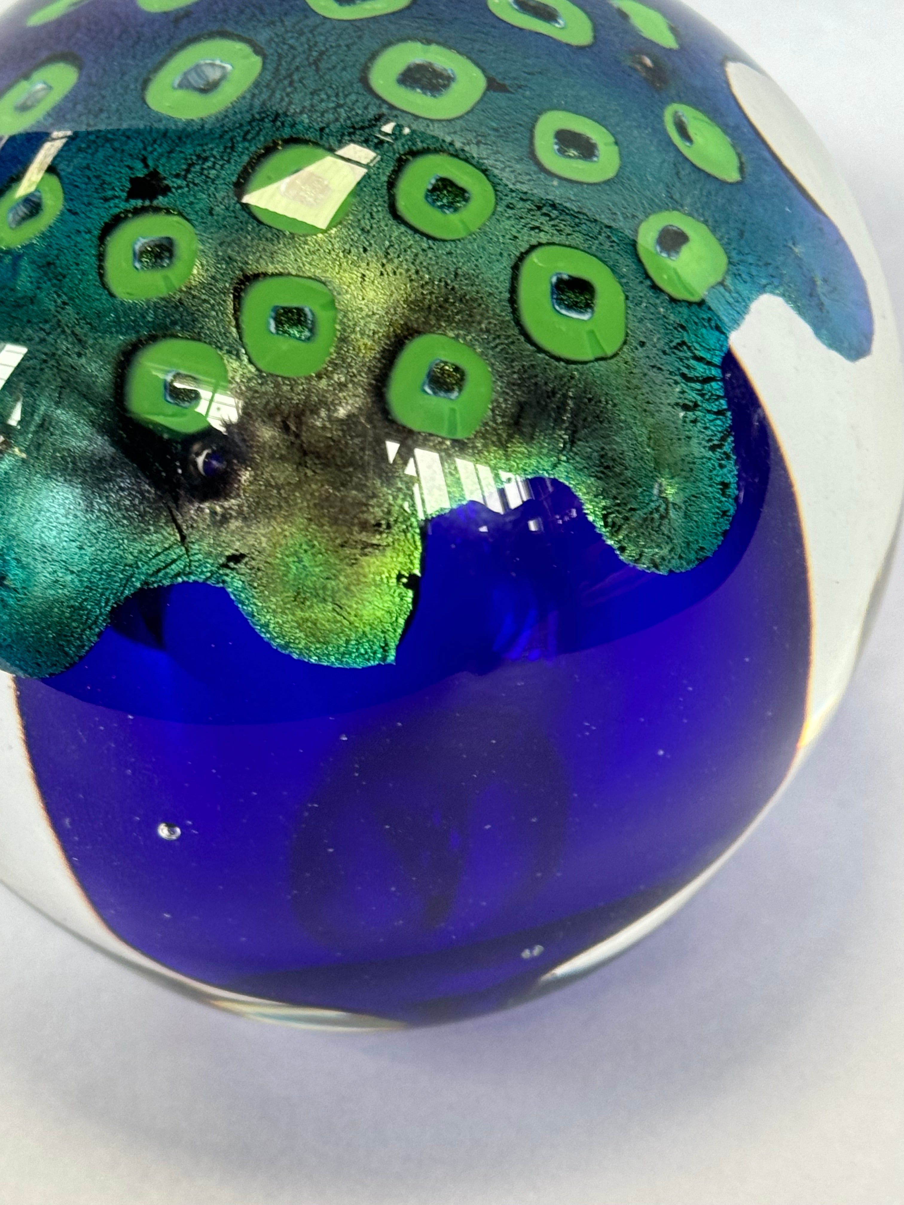 2002 Abstract Paperweight Peter Viesnik NZ