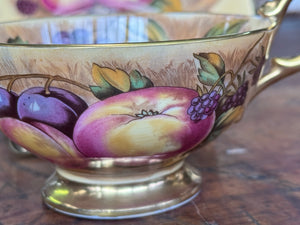 Aynsley Bone China England Bell N Brunt Duo