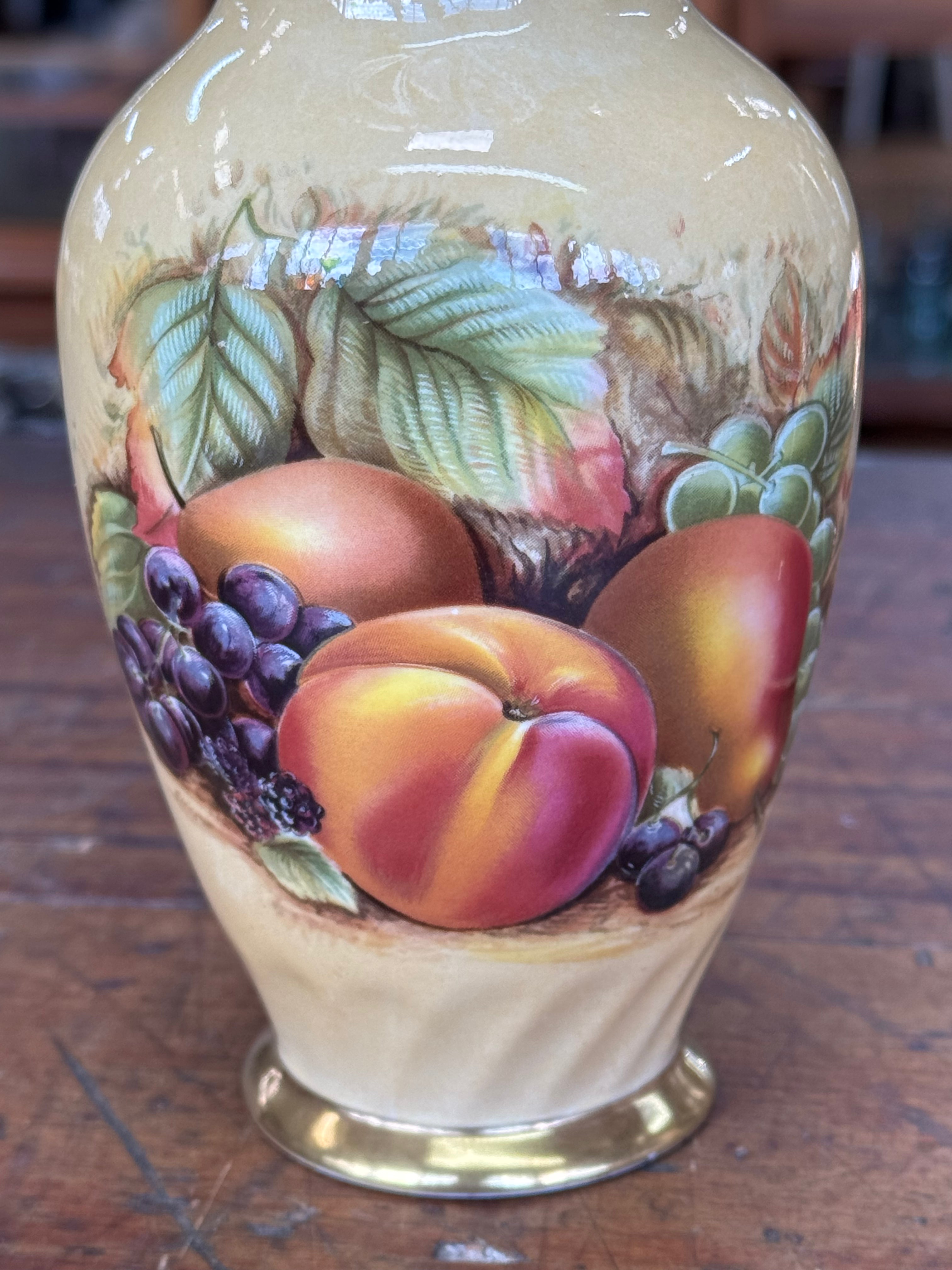 Aynsley Bone China England Vase