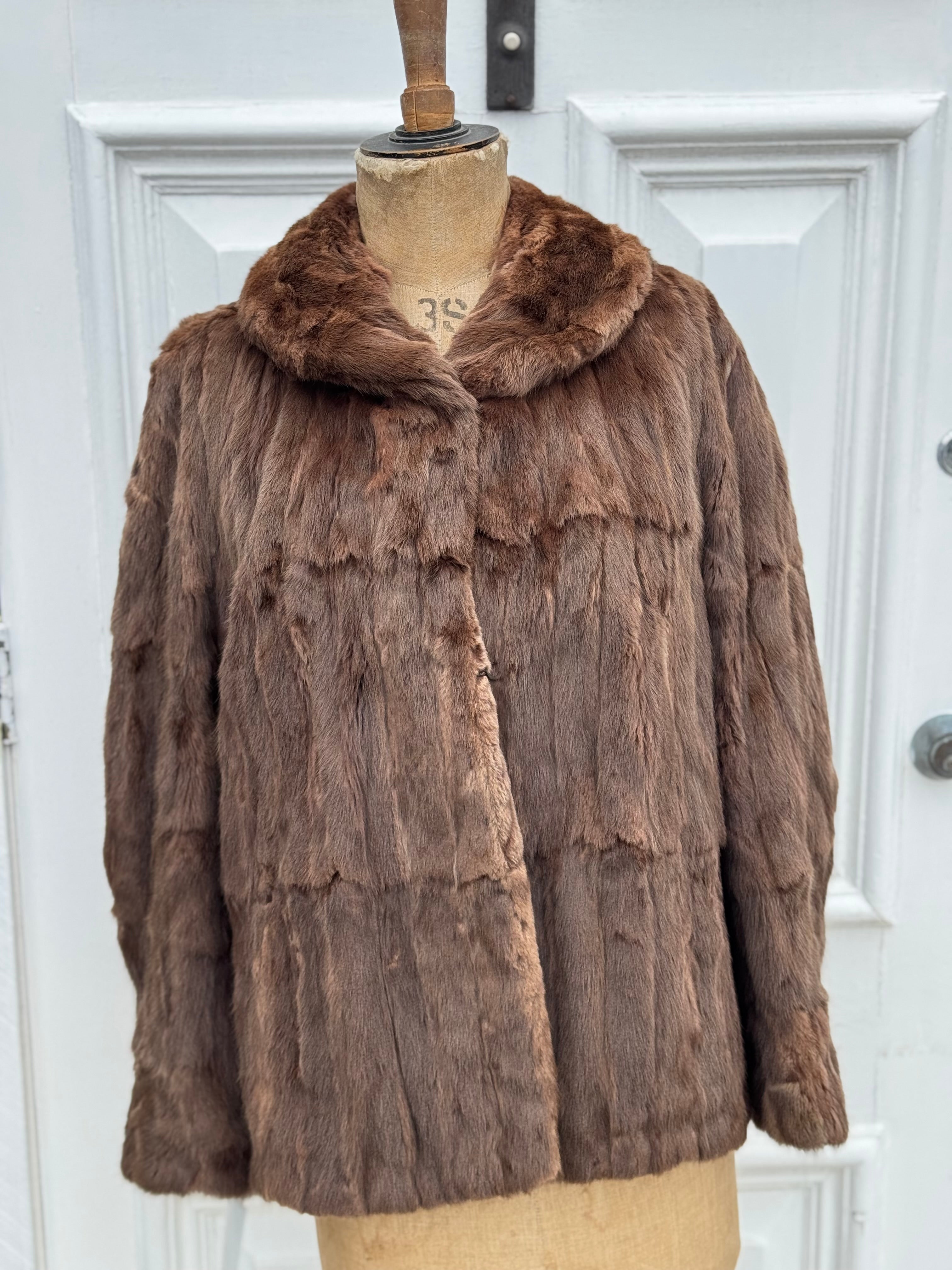Stunning Antique Mink Jacket Size 14
