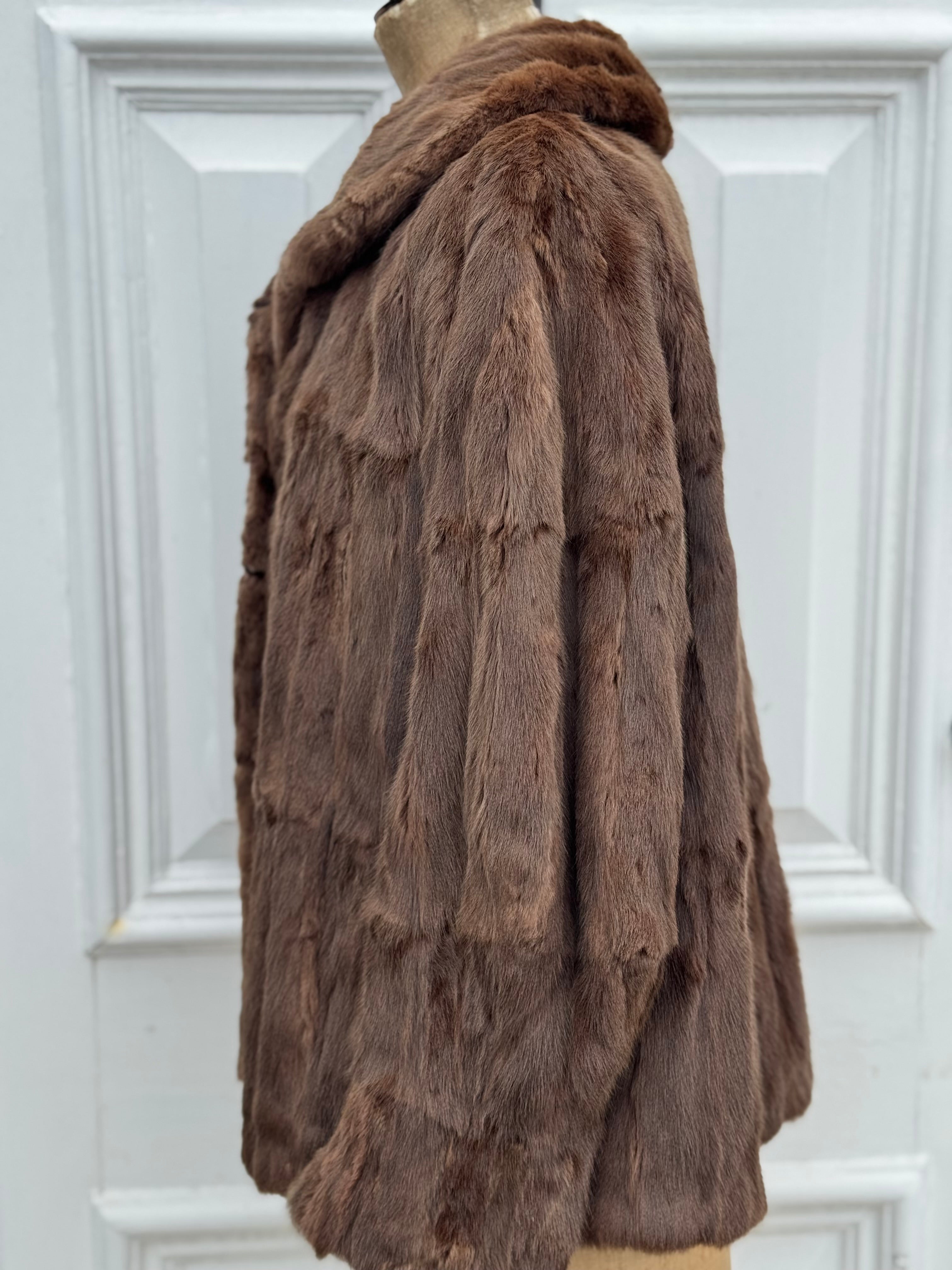 Stunning Antique Mink Jacket Size 14