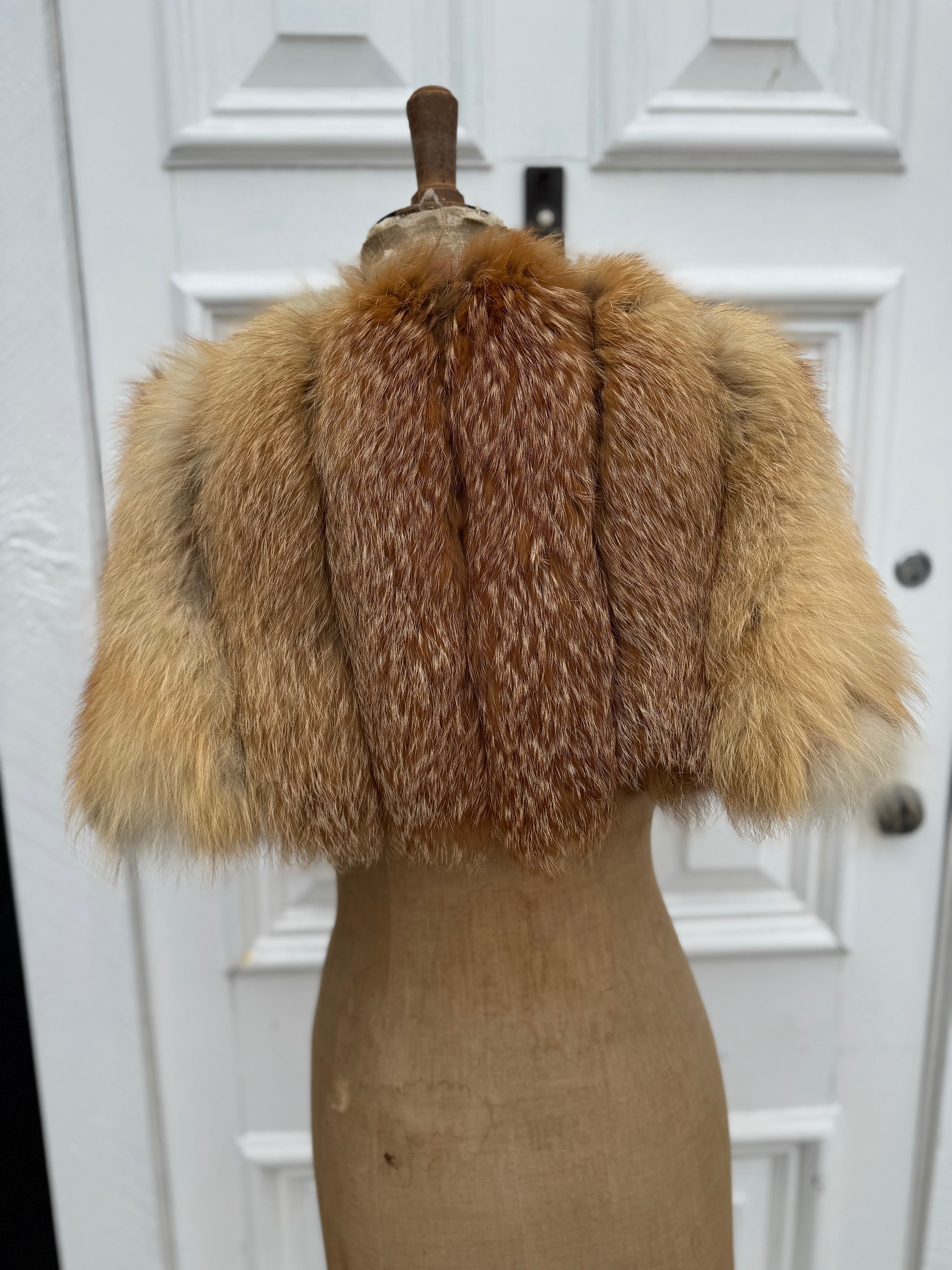 Stunning Antique Lewis Fur Fox Caramel Cape Size 8-10