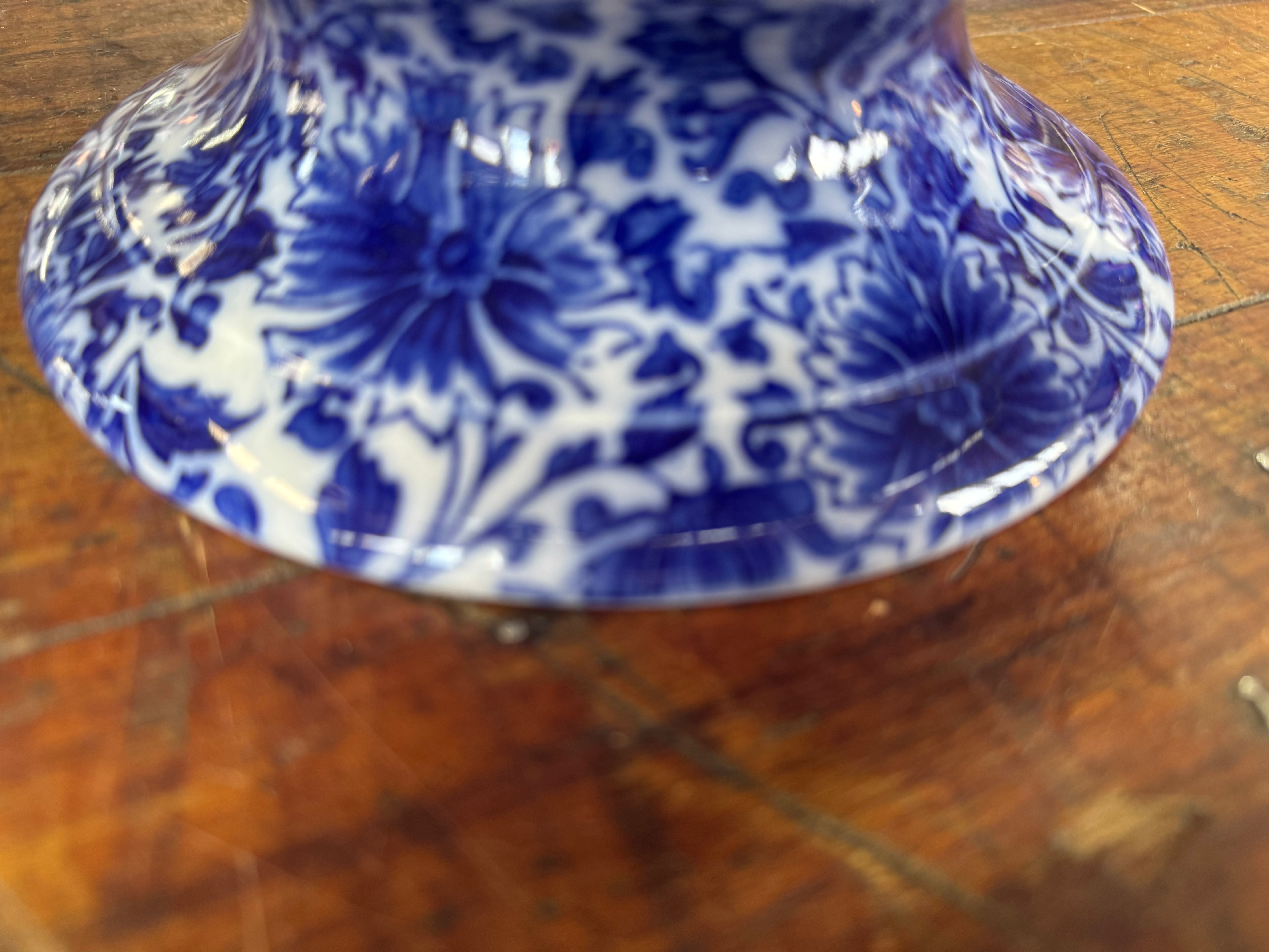 Large Royal Doulton Flo Blue Gloire De Dijon