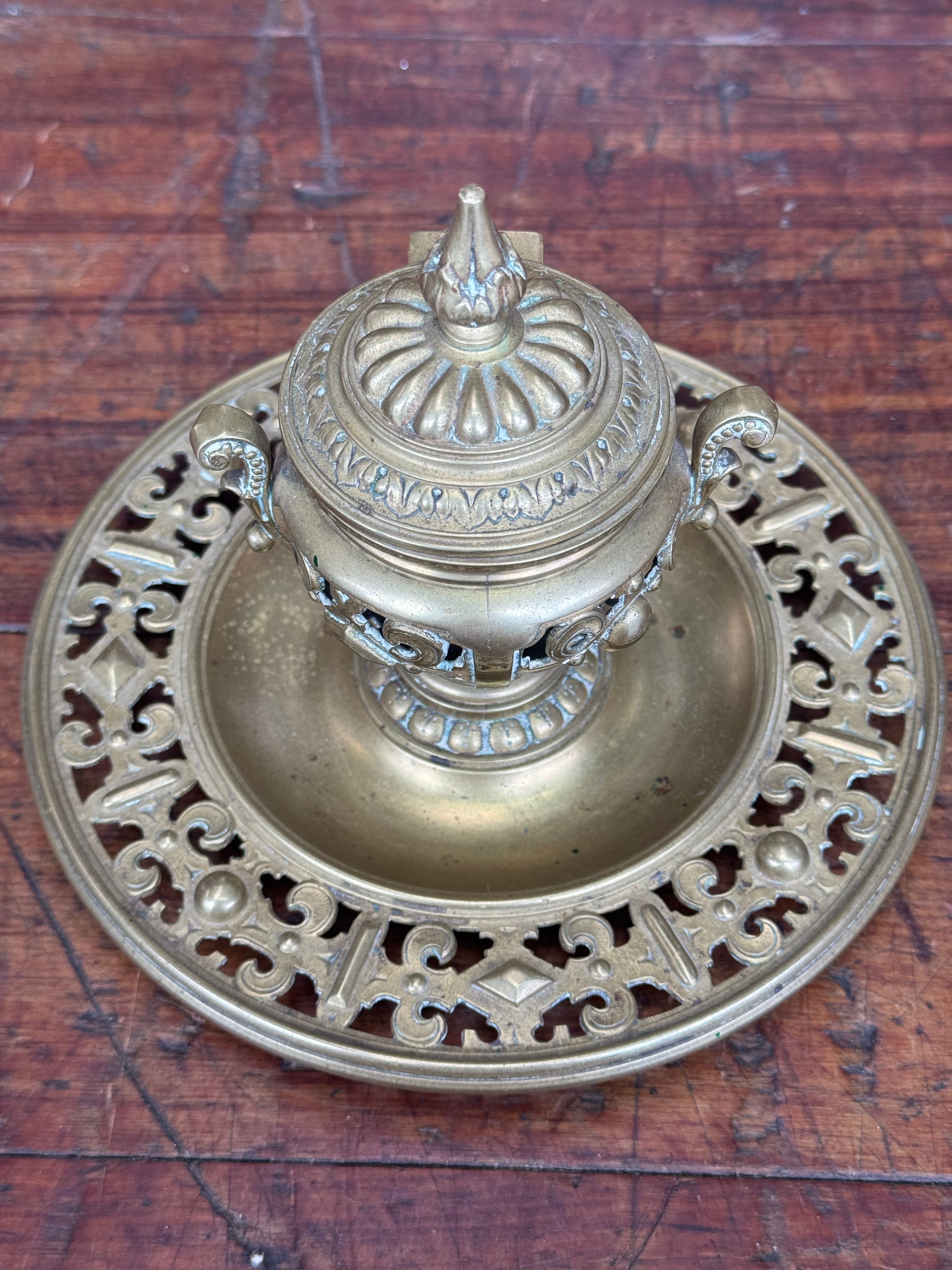 Antique Brass Ink Stand Shultz Marke