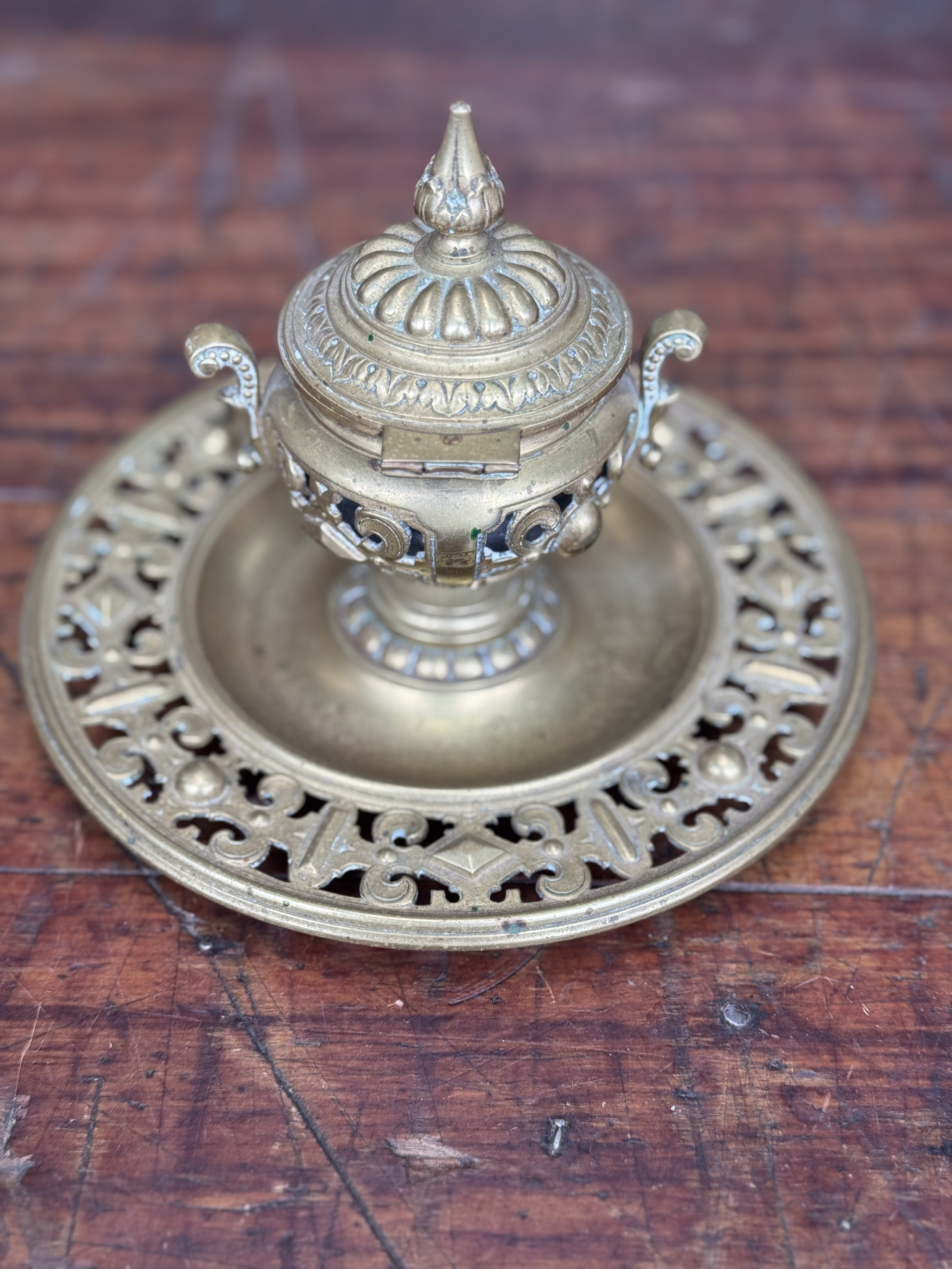 Antique Brass Ink Stand Shultz Marke