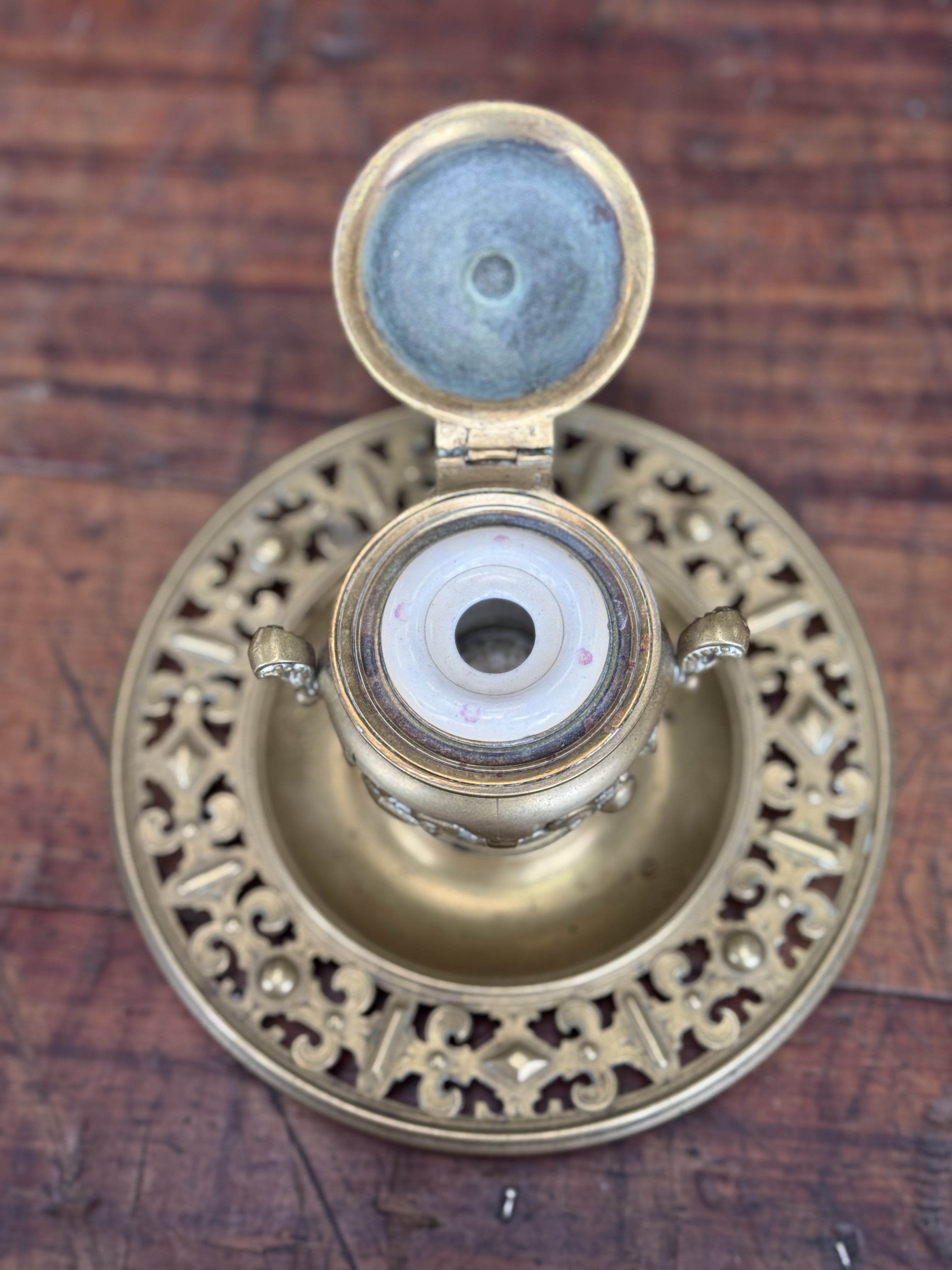 Antique Brass Ink Stand Shultz Marke