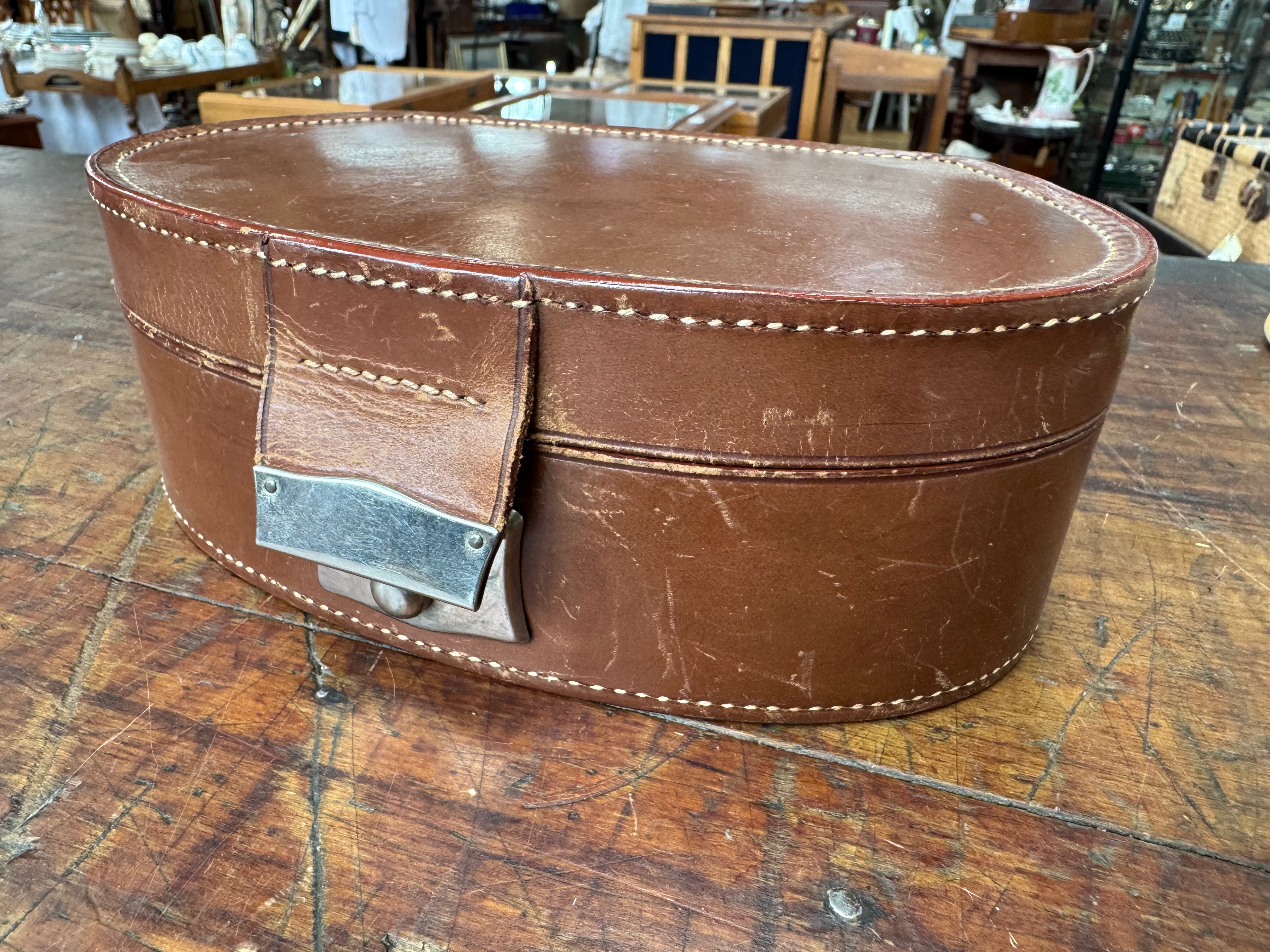 Leather Collar Box with Collars & Studs