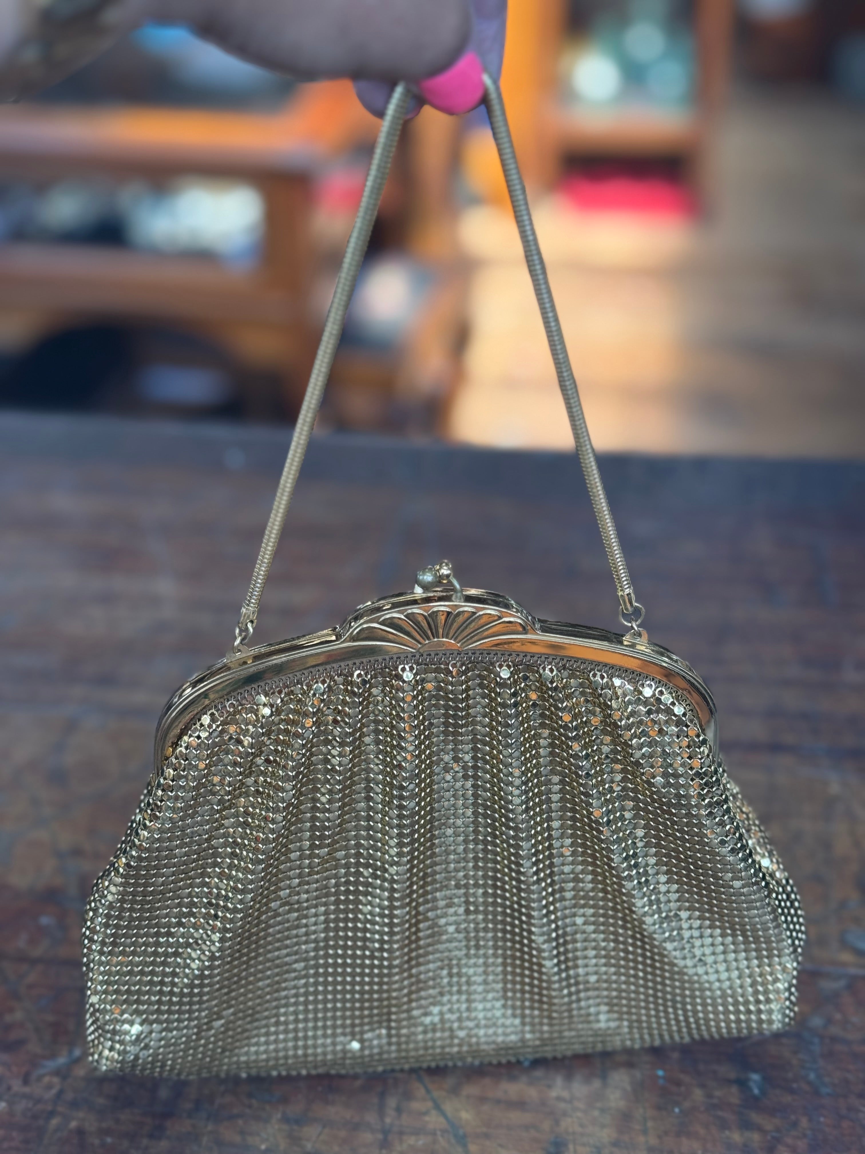 Whiting & Davis Mesh Hand Bag - Wonderful!