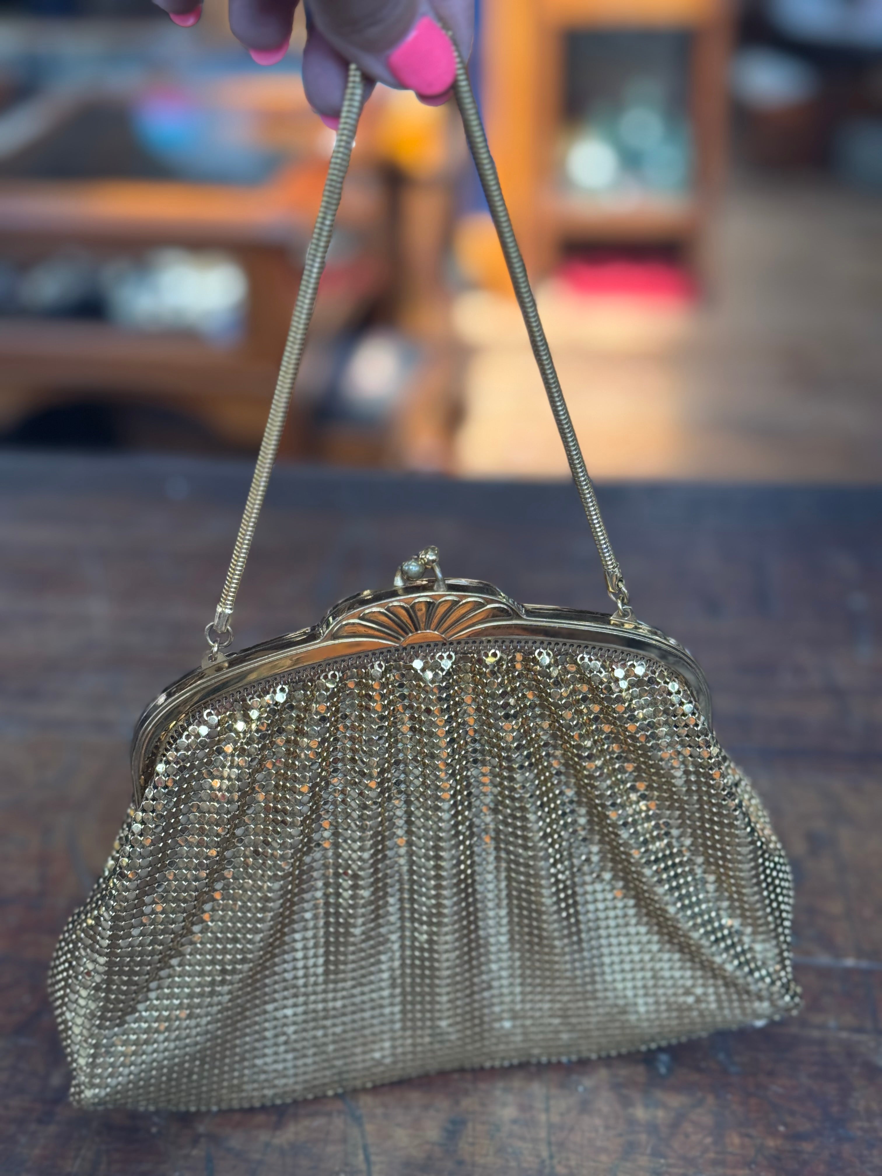 Whiting & Davis Mesh Hand Bag - Wonderful!