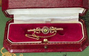 9ct Rose Gold Bar Brooch – Elegant Heirloom Gift