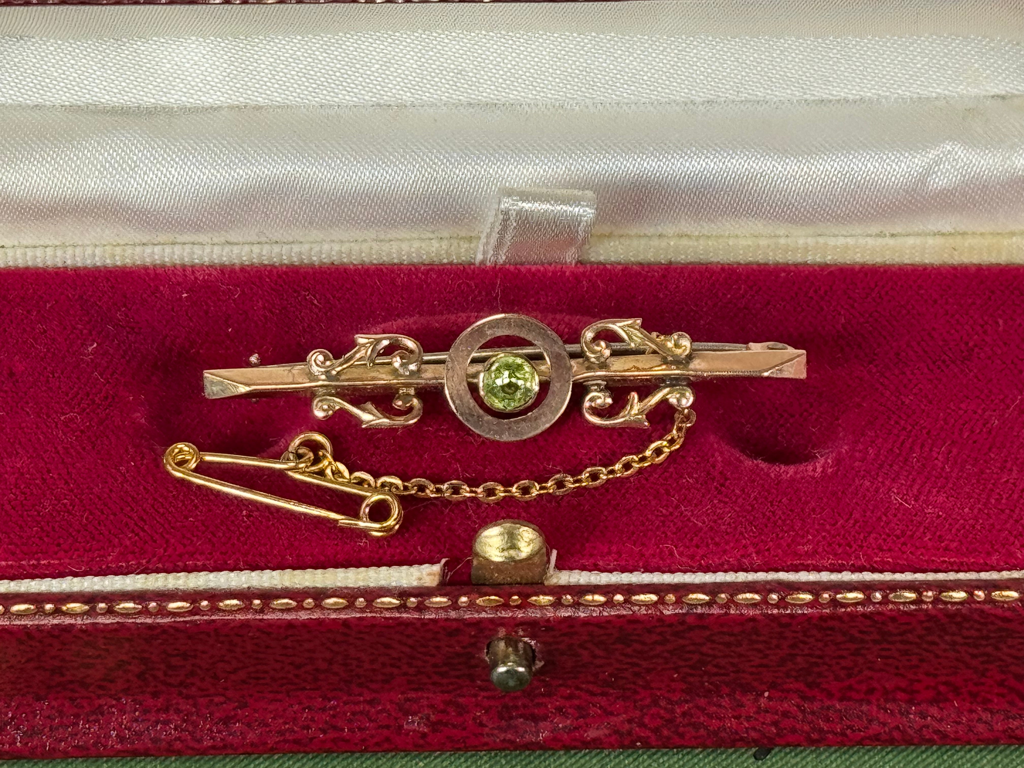 9ct Rose Gold Bar Brooch – Elegant Heirloom Gift
