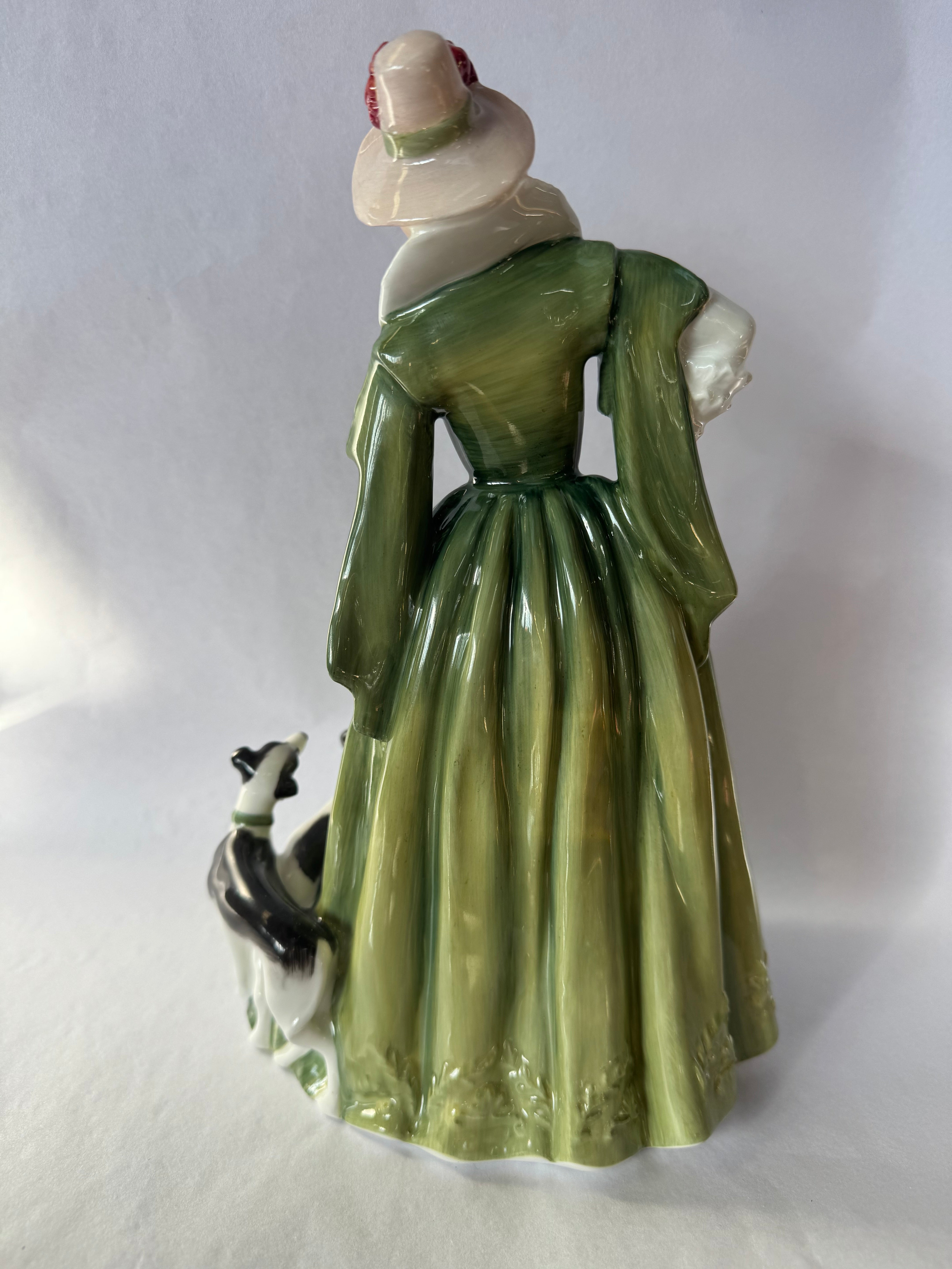 Vintage Royal Doulton Figurine -  Royal Doulton "Anne of Denmark" HN4266
