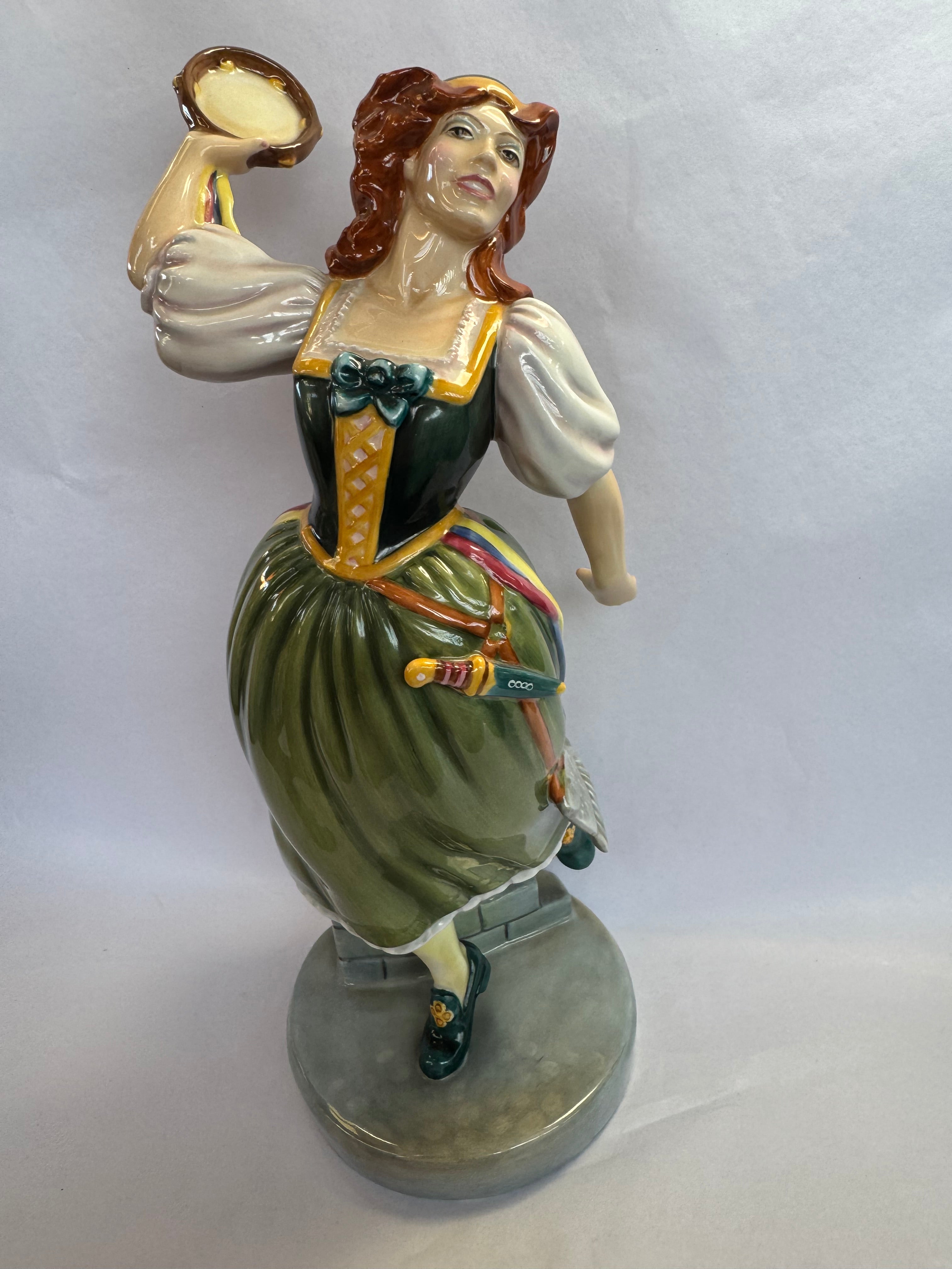 Royal Doulton Elsie Maynard HN2902