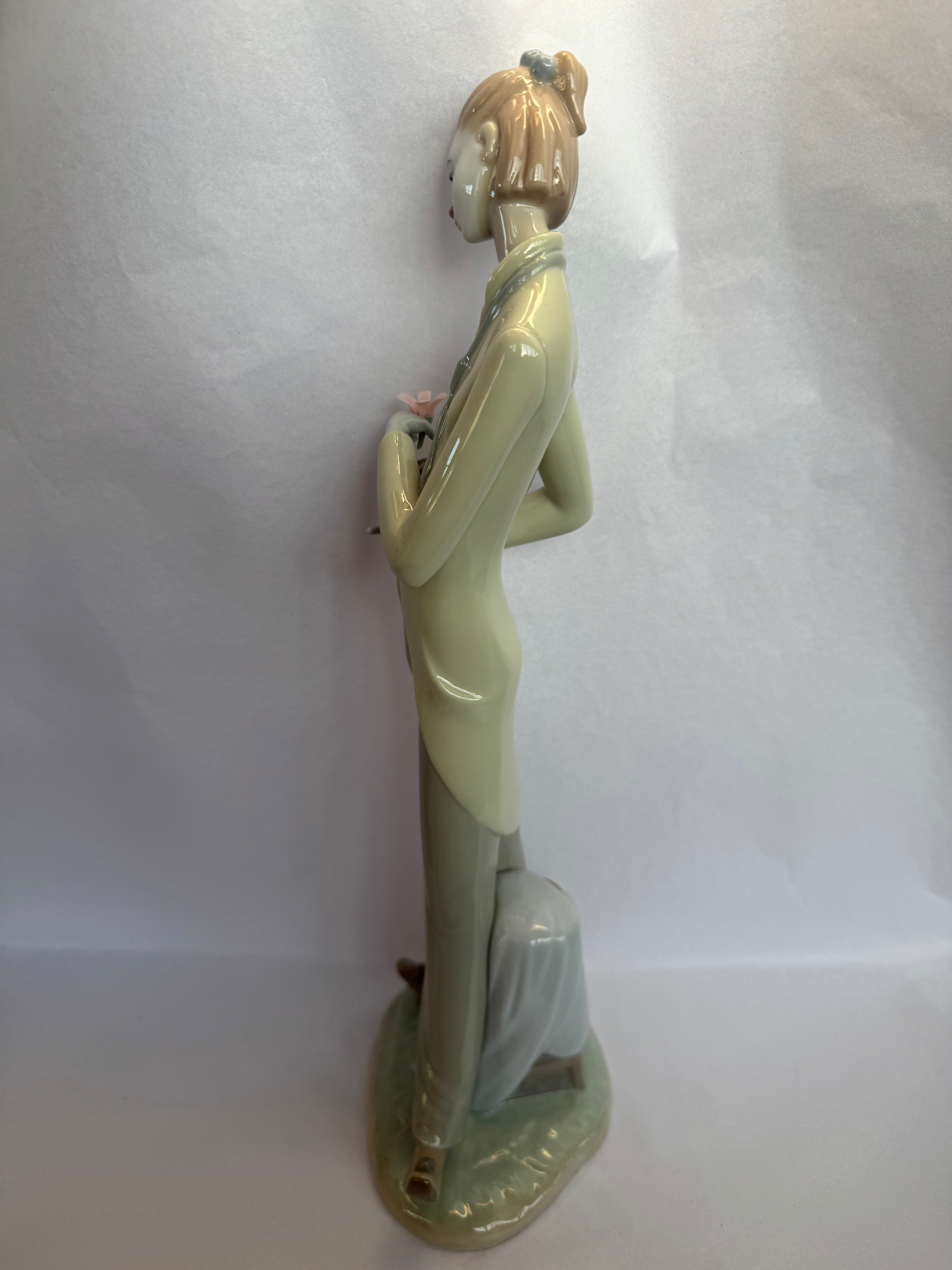 Lladro Romantic Clown 8055