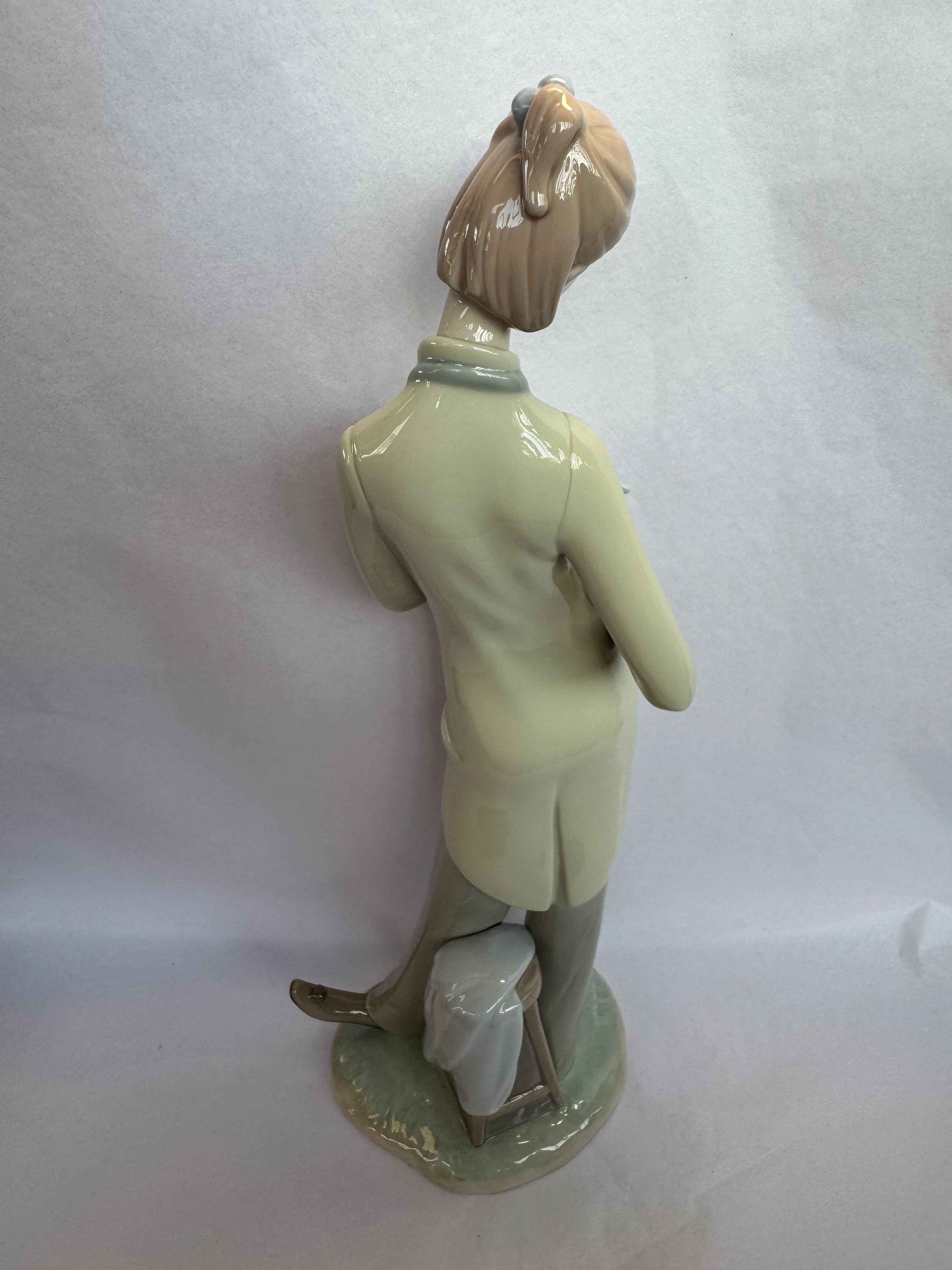 Lladro Romantic Clown 8055