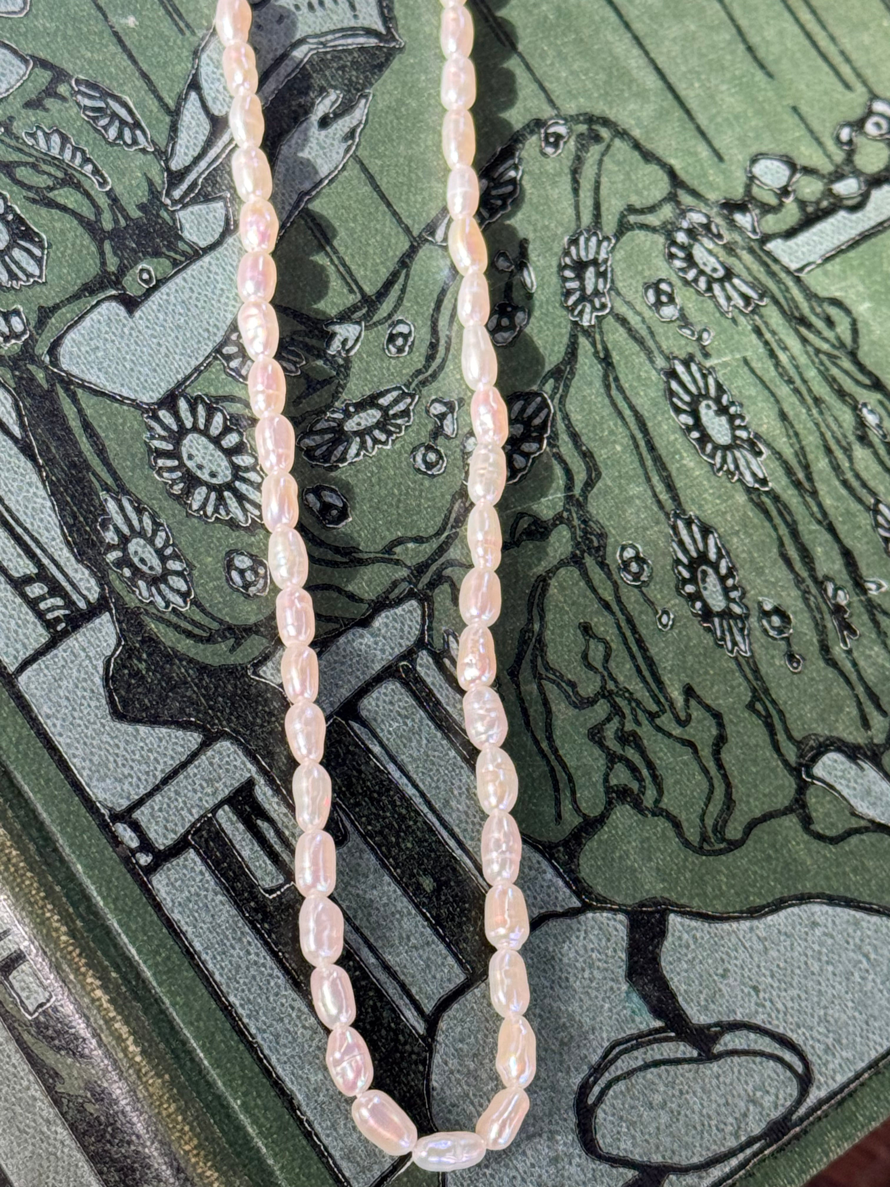 Fresh Water Pearls knotted 16cm Length Off White