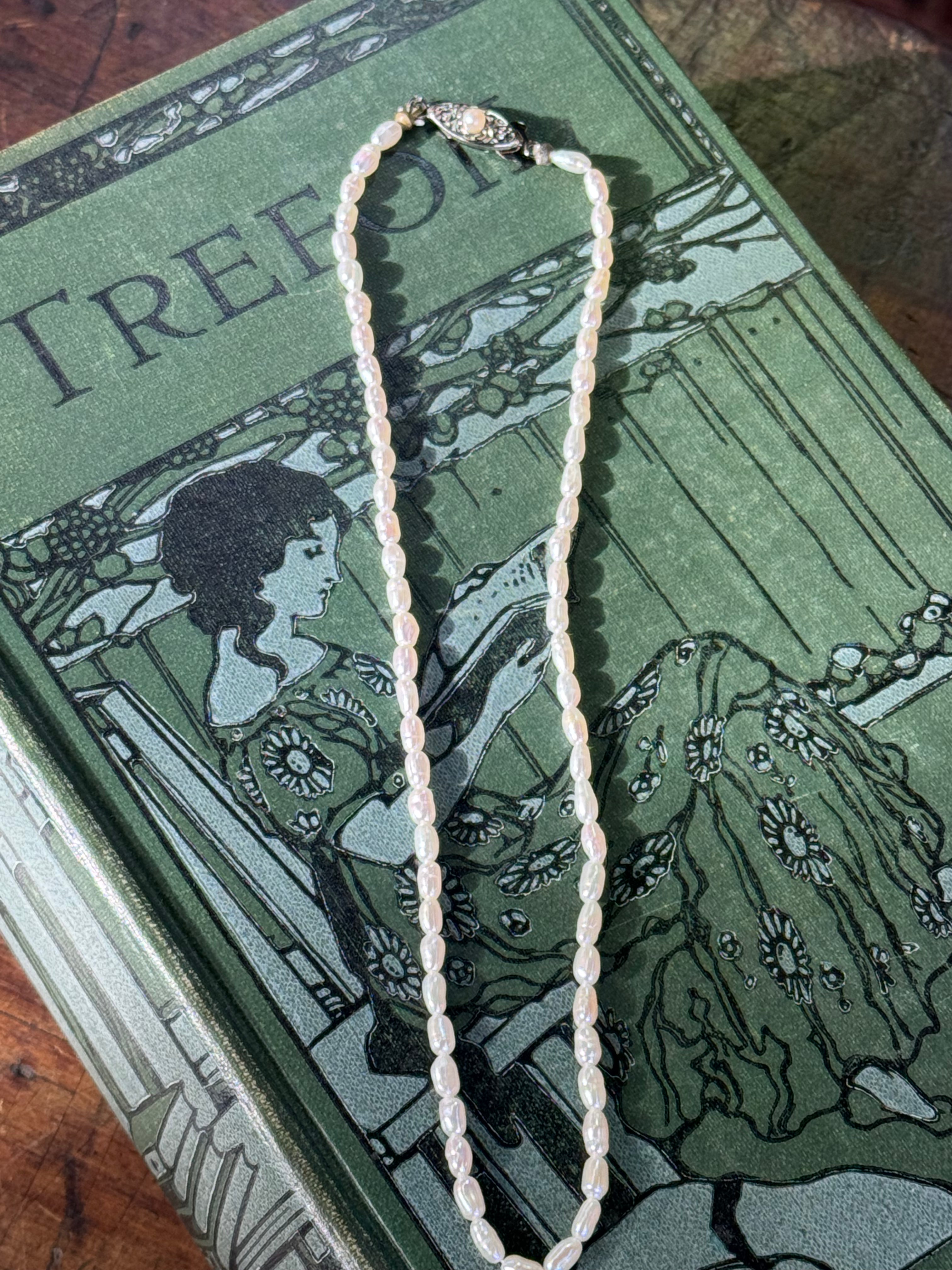 Fresh Water Pearls knotted 16cm Length Off White