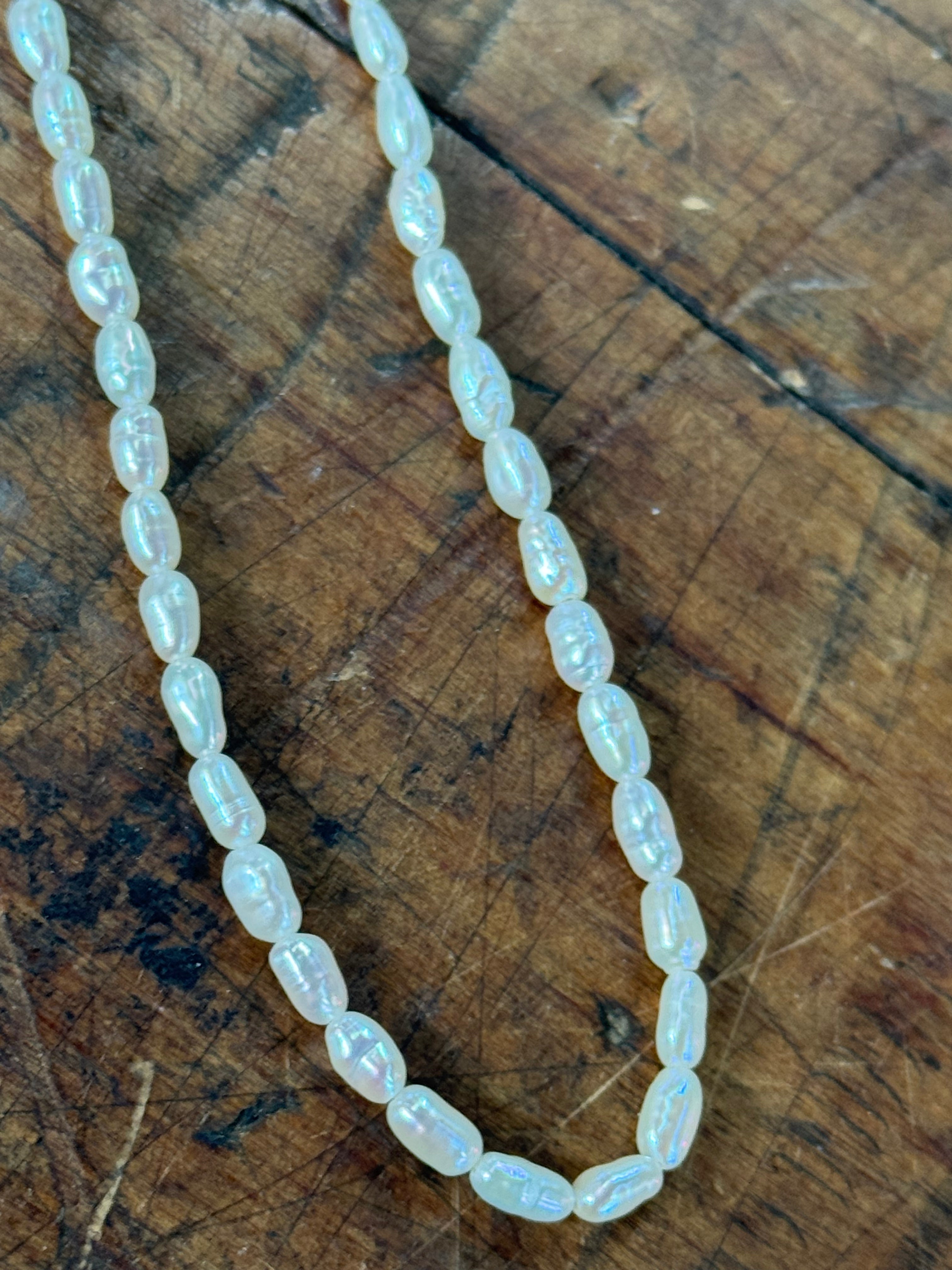 Fresh Water Pearls knotted 16cm Length Off White