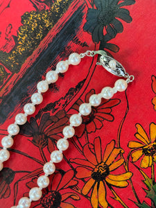 Fresh Water Pearls knotted 24cm Length Off White