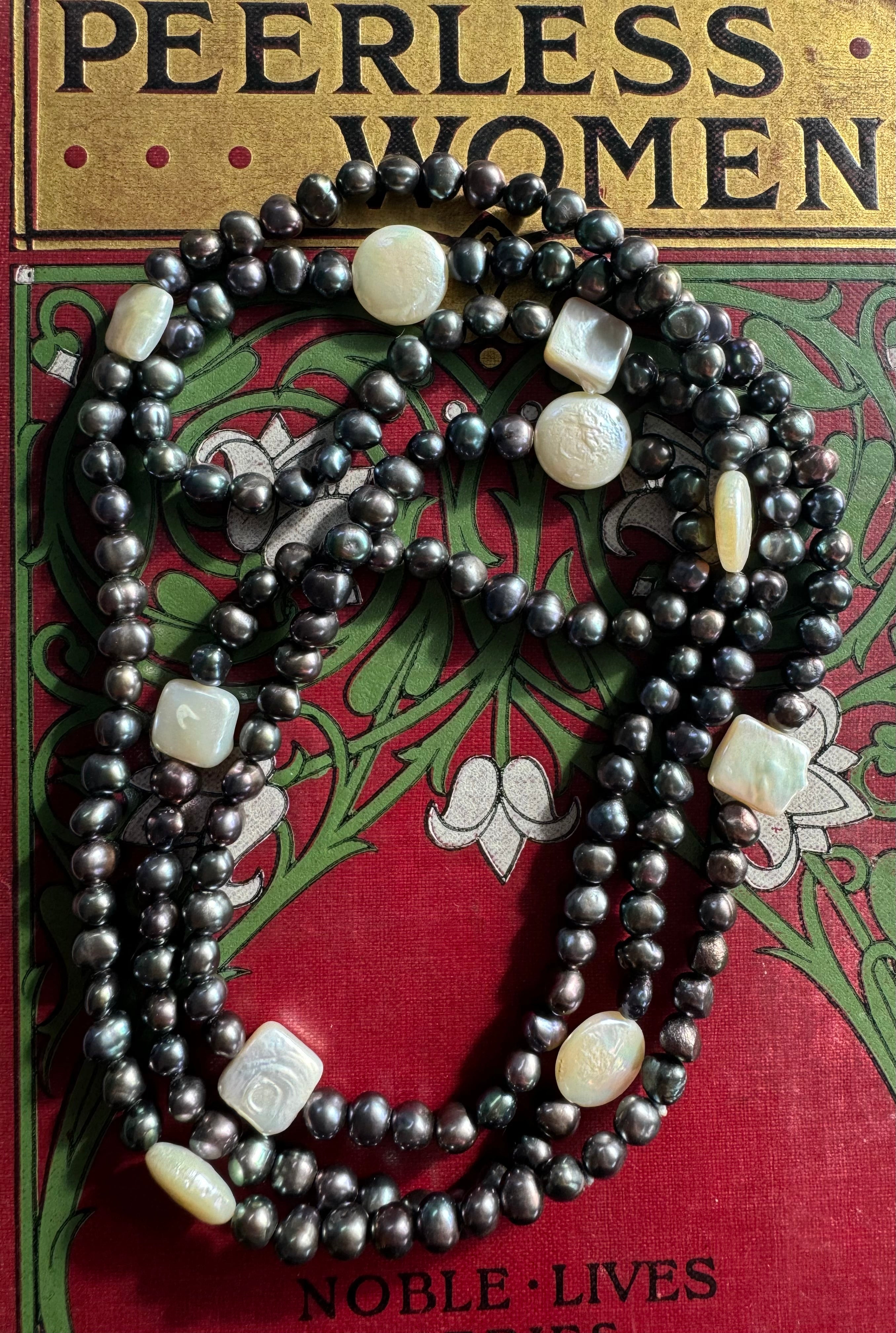 Stunning Fresh Water Pearl Necklace 50cm