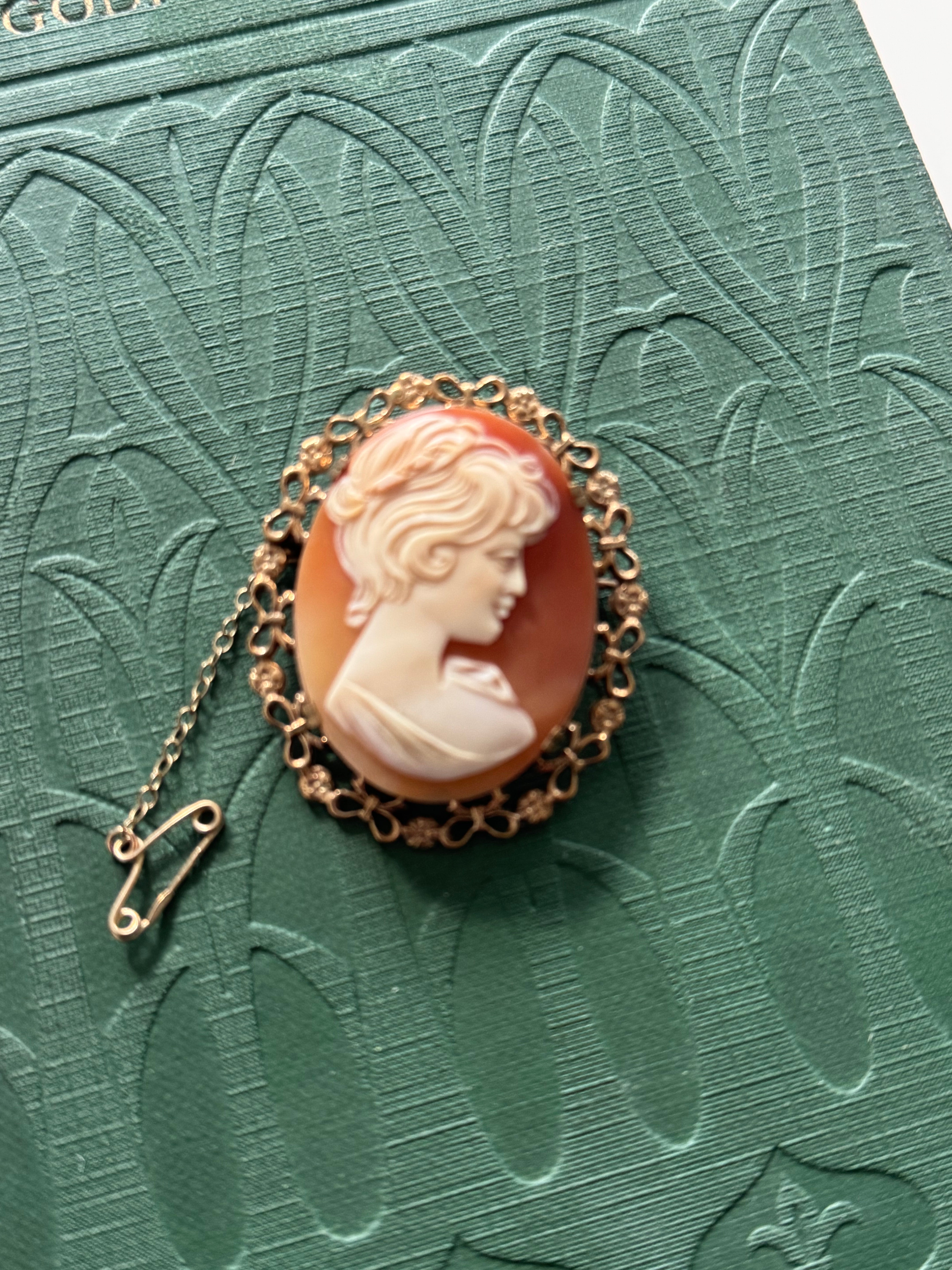 Antique 9ct Rose Gold Cameo TW 11.19g