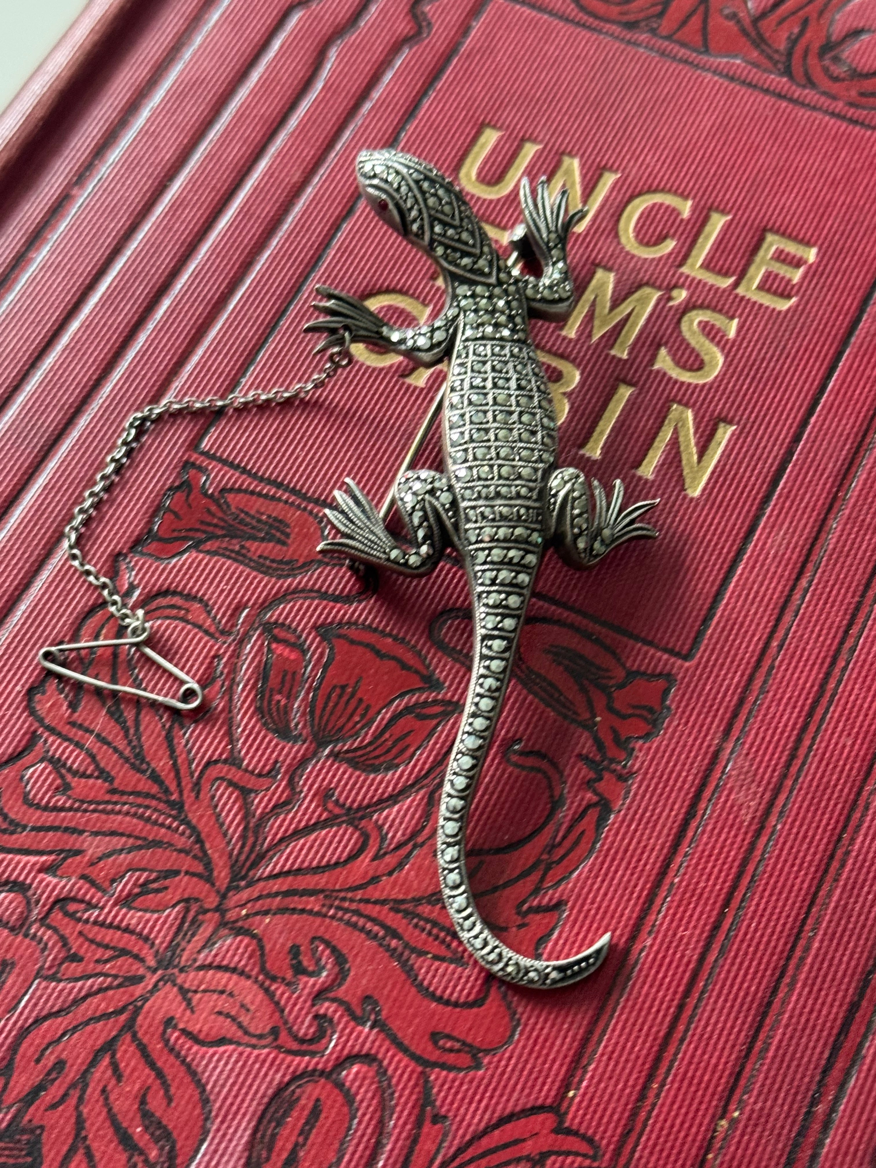 Incredible Vintage Sterling Silver Marcasite Lizard