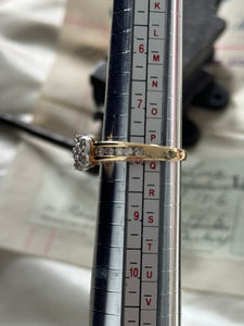 Stunning 18ct Yellow Gold Diamond Ring – Sparkling Elegance